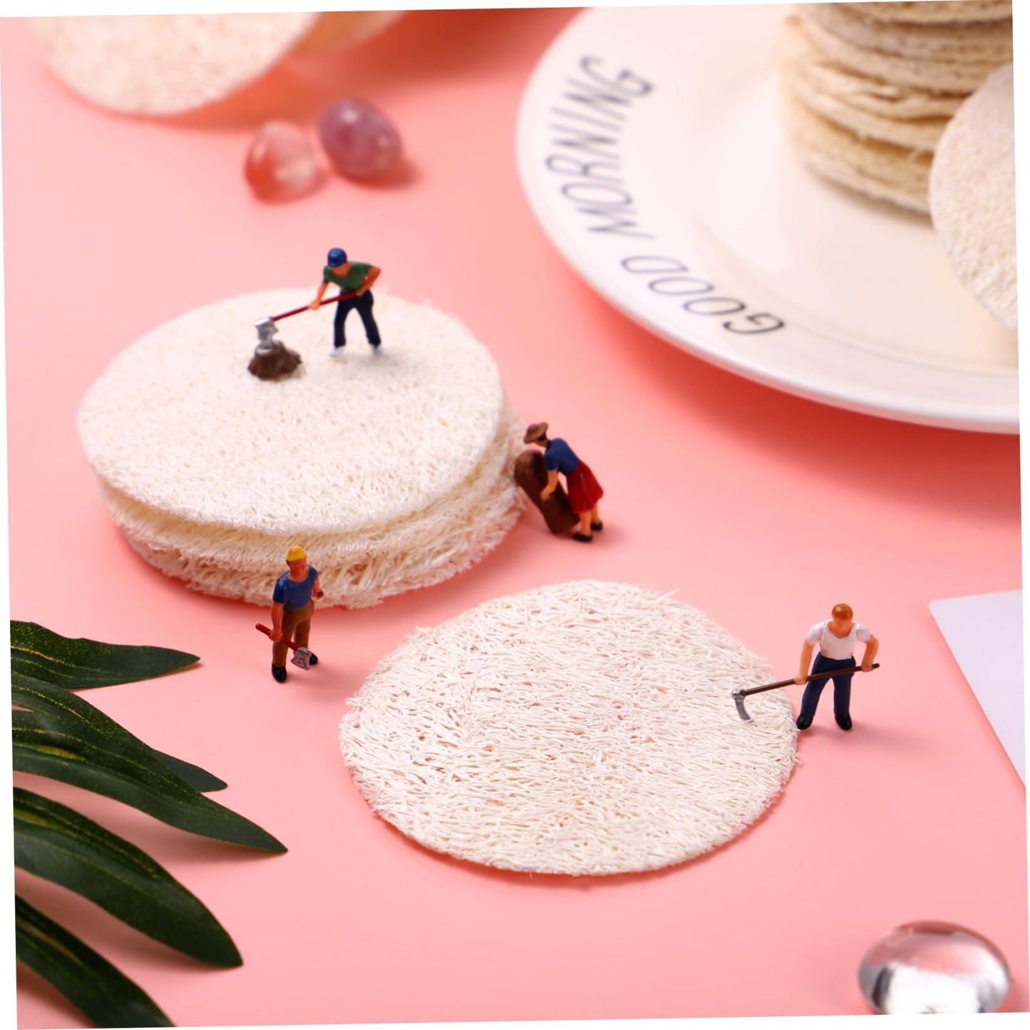 Uonlytech 50pcs Loofah Face Pads, Natural Sponge Exfoliating Face Pads Reusable Makeup Remover Facial Body Scrubbers Pad for Women and Men Facial Beauty and Personal Care Uonlytech