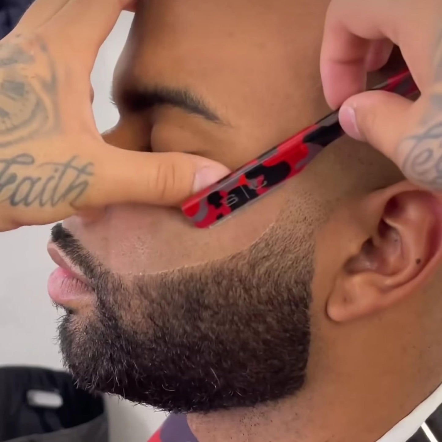 StyleCraft x Deluxe Line Professional Barber Straight Razor Camo Red (Blade not included) Beauty and Personal Care Stylecraft