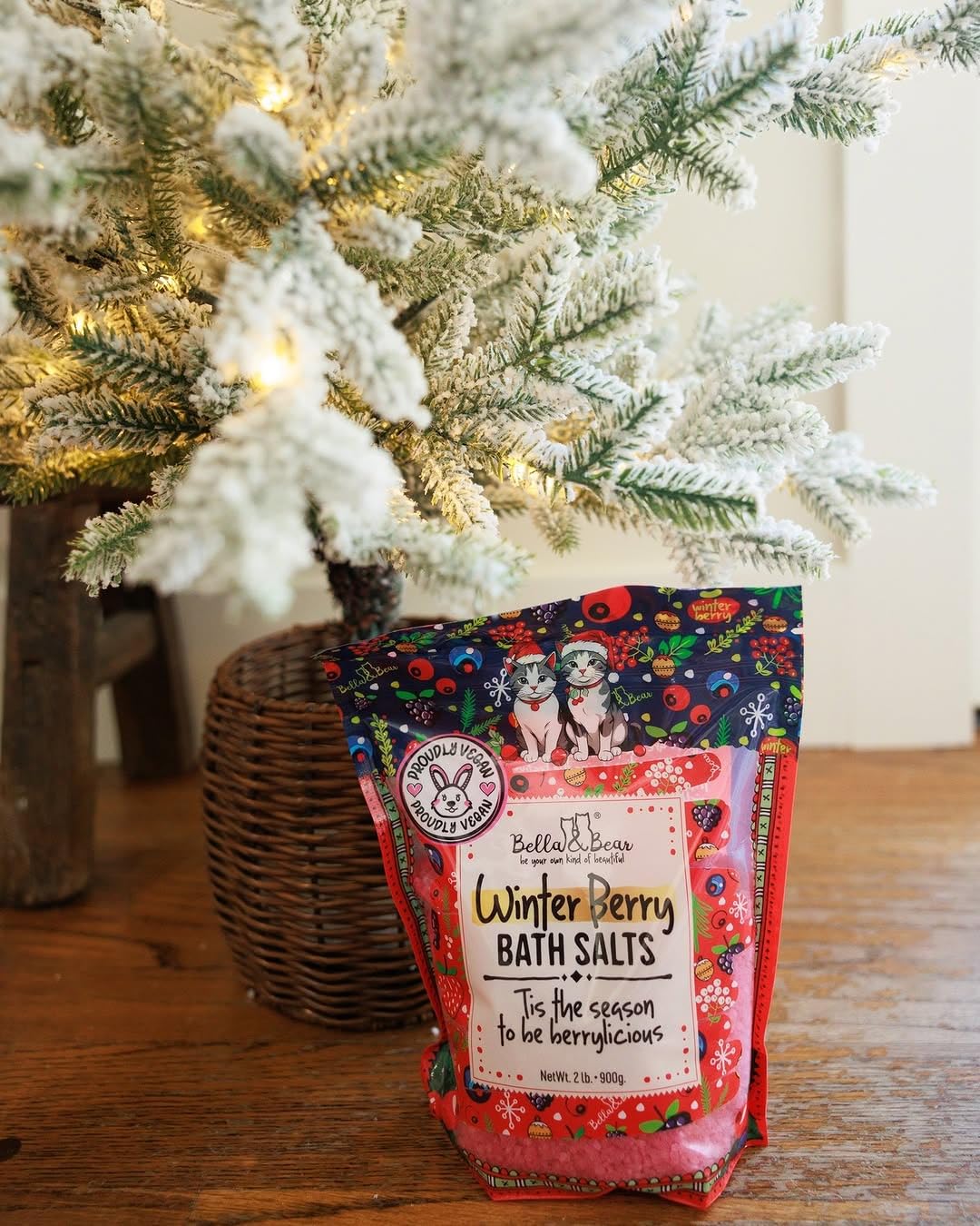 Bella & Bear Winter Berry Bath Salts, Cruelty Free Festive Christmas Packaging - Stocking Stuffer Gift Beauty and Personal Care Bella and Bear