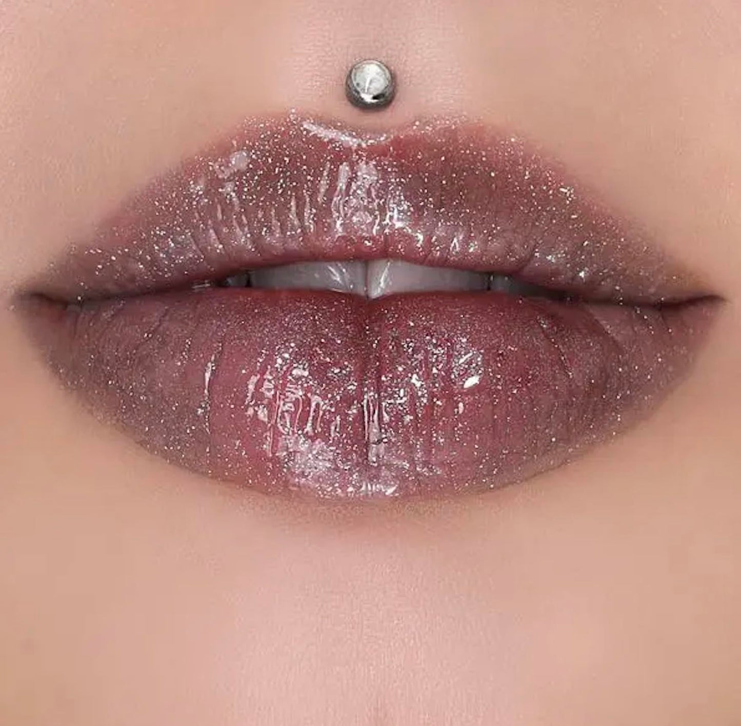 Jeffree Star Cosmetics Jeffree's High Shine Sickening The Gloss Lip Gloss - Six Feet Under Beauty & Personal Care Jeffree Star