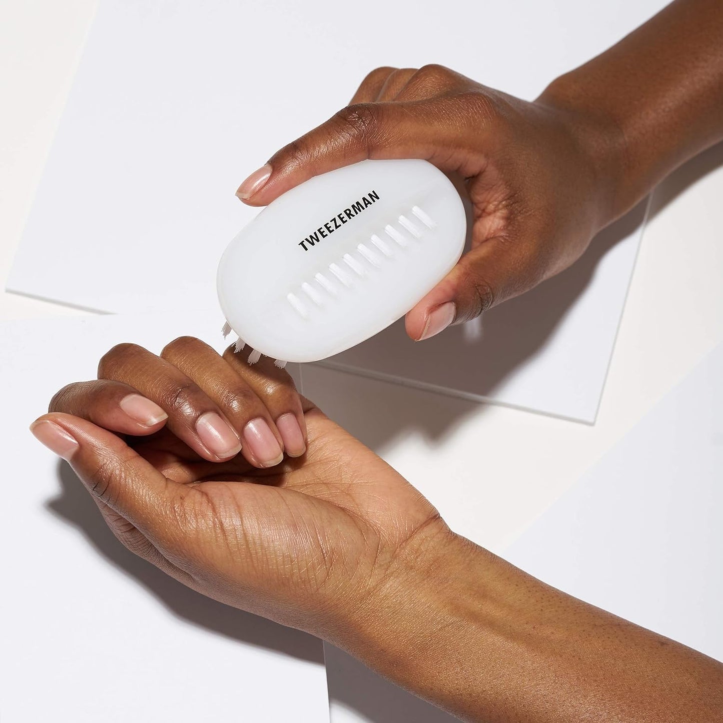 Tweezerman Dual Surface Nail Brush Beauty & Personal Care Tweezerman