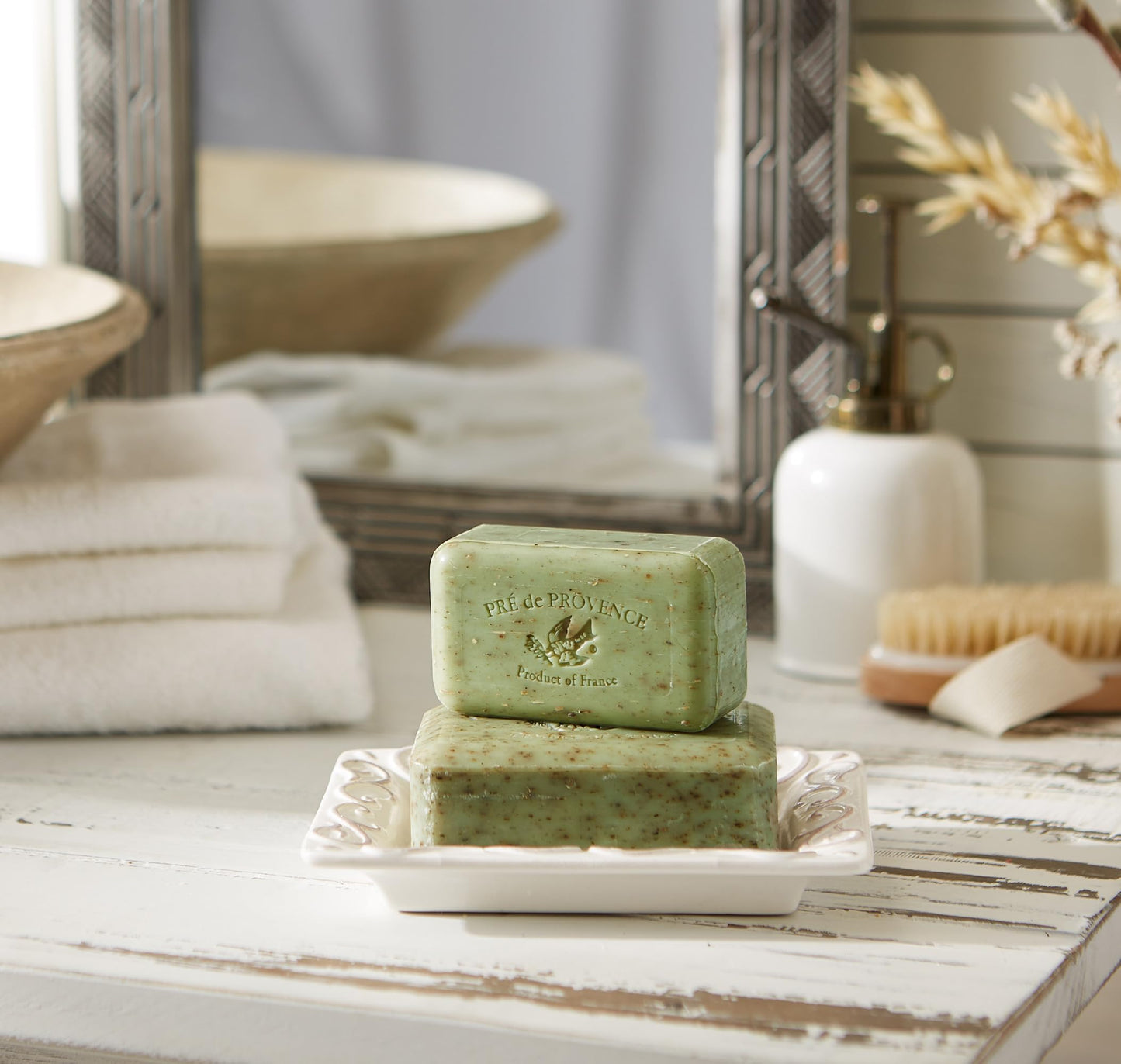 Pre de Provence Artisanal Soap Bar, Enriched with Organic Shea Butter, Natural French Skincare, Quad Milled for Rich Smooth Lather, 8.8 Ounce, Sage Beauty & Personal Care Pre de Provence