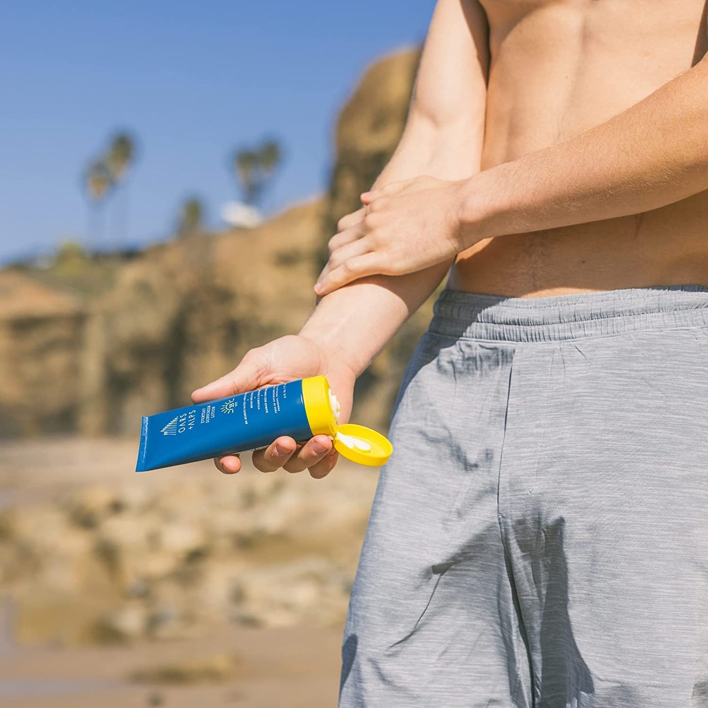 Oars + Alps Sunscreen Body Lotion for Everday Use, SPF 35 Body & Face Sunscreen Lotion, Infused with Aloe Leaf & Vitamin E, No White Residue, Water Beauty & Personal Care Oars + Alps
