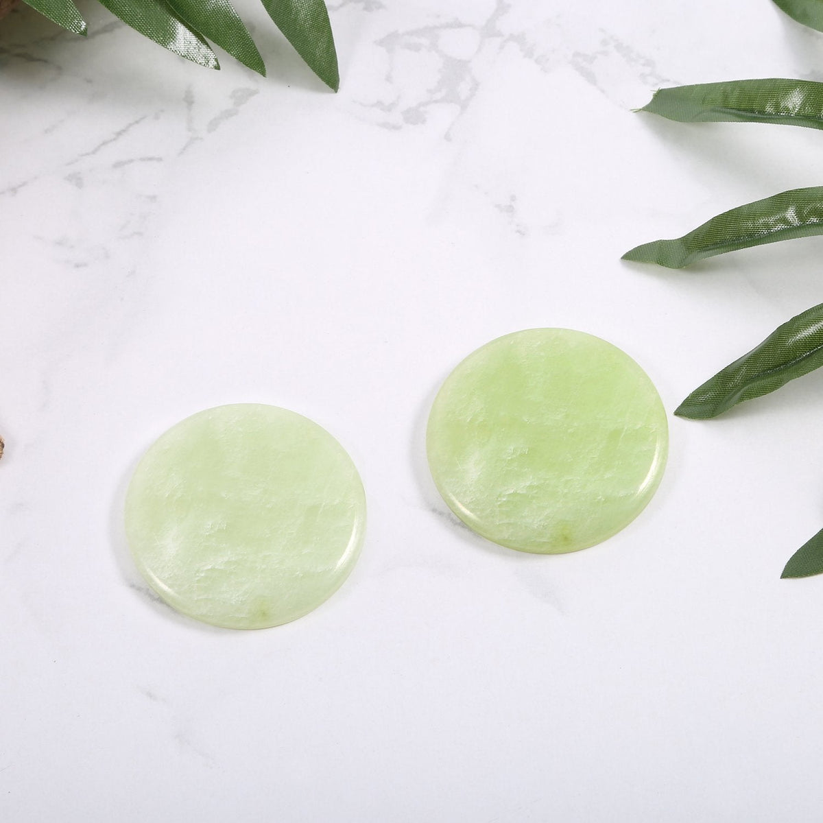 Bememo 2 Pieces Jade Stone for Lash Glue Eyelash Extension Round Jade Stone Green Lash Tile Glue Holders Adhesive Pallet Fake Eyelash Holder Base 2 Beauty & Personal Care Bememo