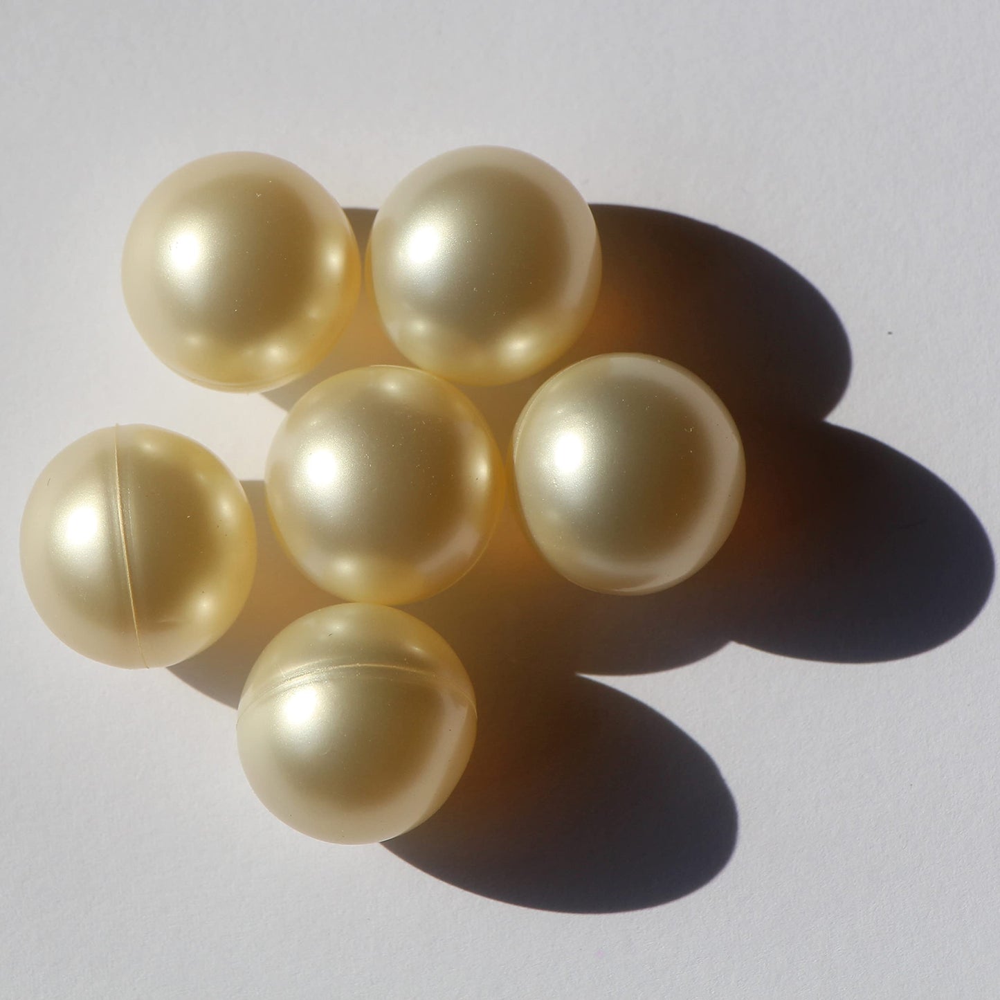 Bath Oil Beads (Pearls) - the Way You Remember Them (White Pearl) Beauty and Personal Care SKLEER