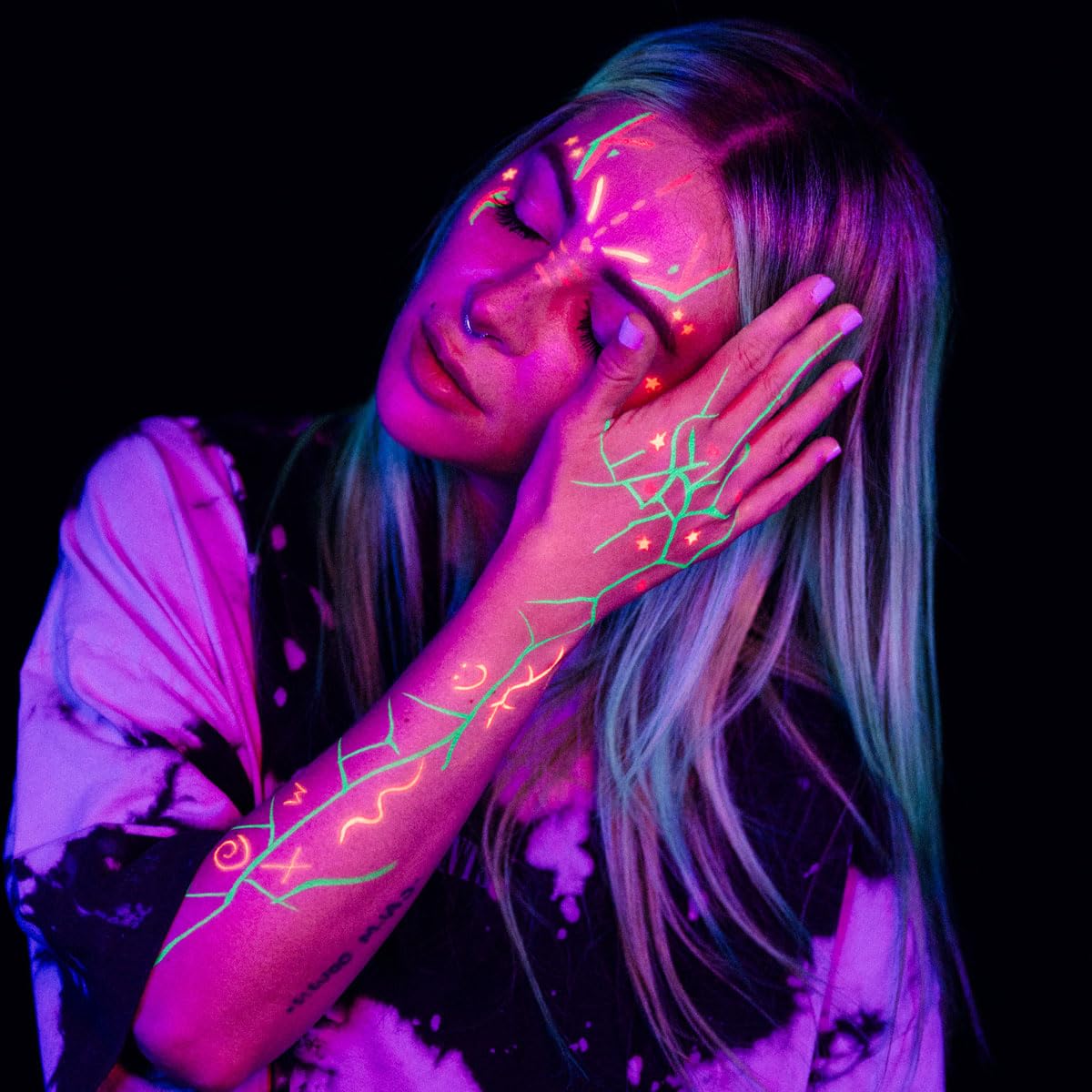 FMU Beauty UFO Body Art Stamp + Pen Liner for Bright Colorful Festival Makeup (Supernova - Orange Star) Beauty & Personal Care Fuck Me Up Beauty