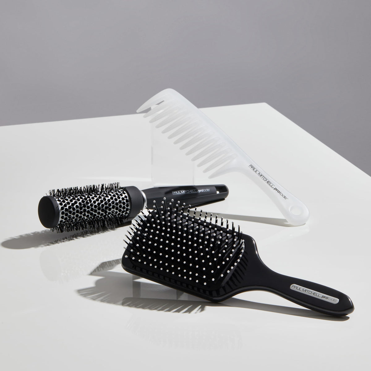 Paul Mitchell Pro Tools Express Ion Aluminum Round Brush, For Blow-Drying All Hair Types, Small