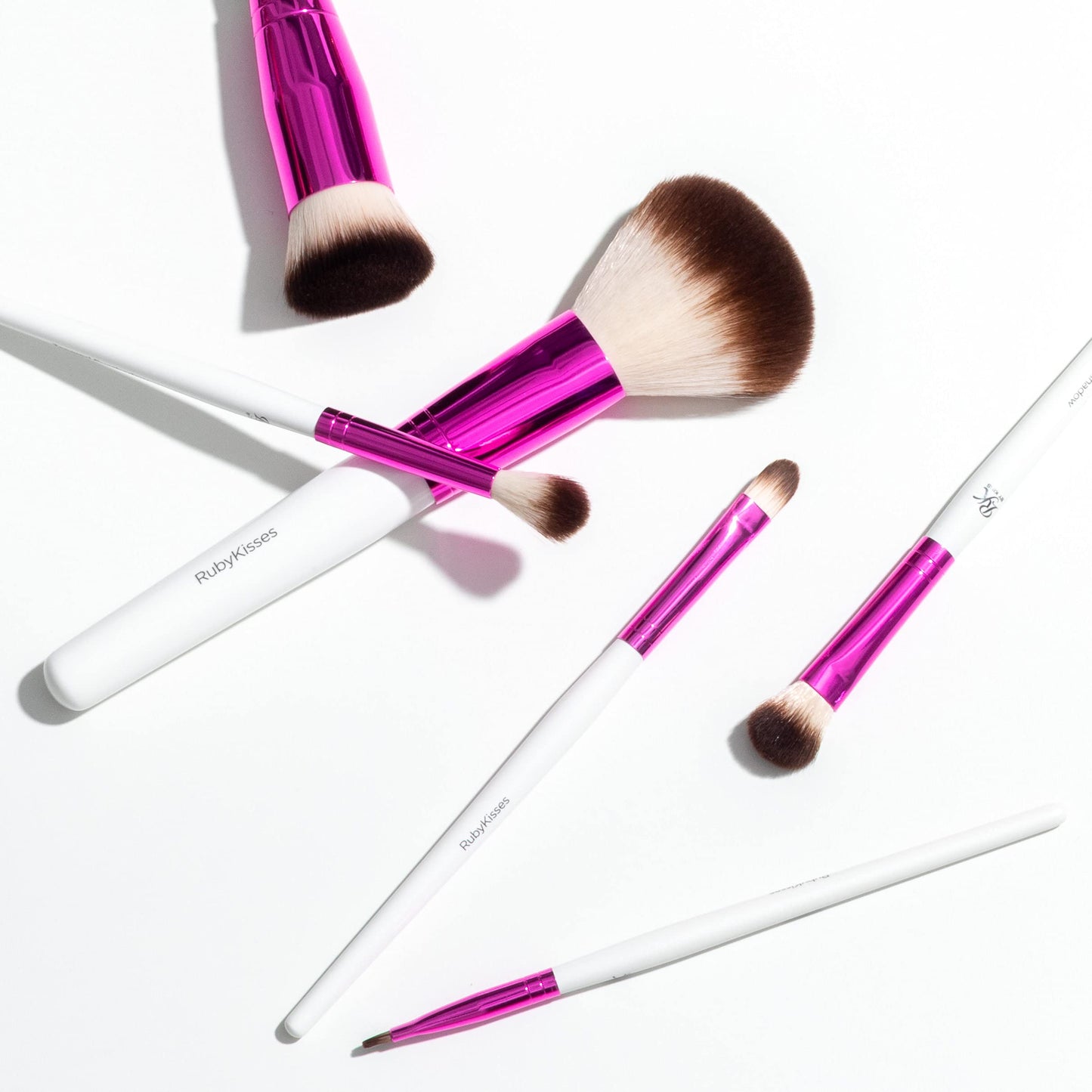 Kiss Ruby Kisses Make-Up Brush Kabuki Beauty & Personal Care Ruby Kisses