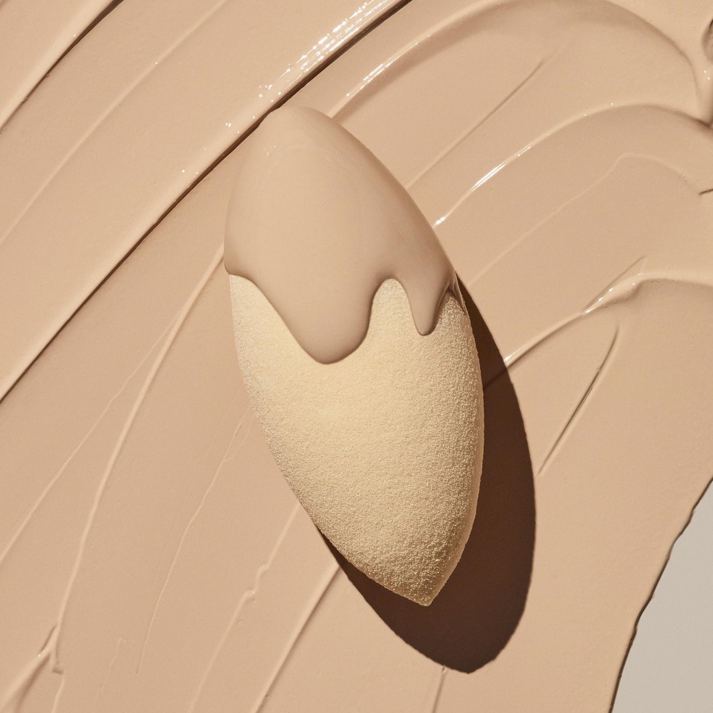 e.l.f. Camo Concealer Sponge, Makeup Sponge With Latex Free Foam & Dual-Pointed Ends For Blending, Vegan & Cruelty-Free Beauty & Personal Care e.l.f.