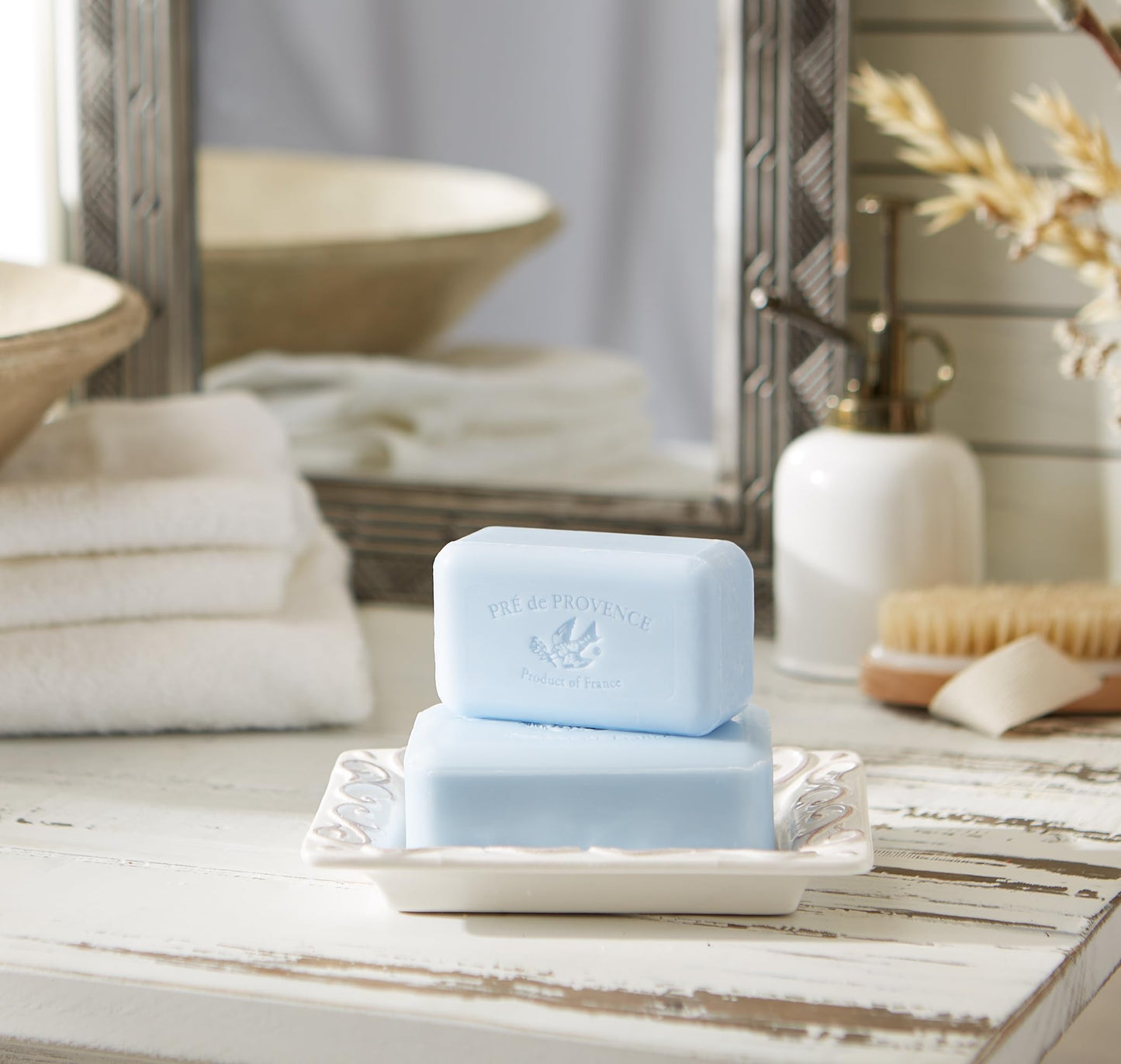Pre de Provence Artisanal Soap Bar, Natural French Skincare, Enriched with Organic Shea Butter, Quad Milled for Rich, Smooth & Moisturizing Lather Beauty & Personal Care Pre de Provence
