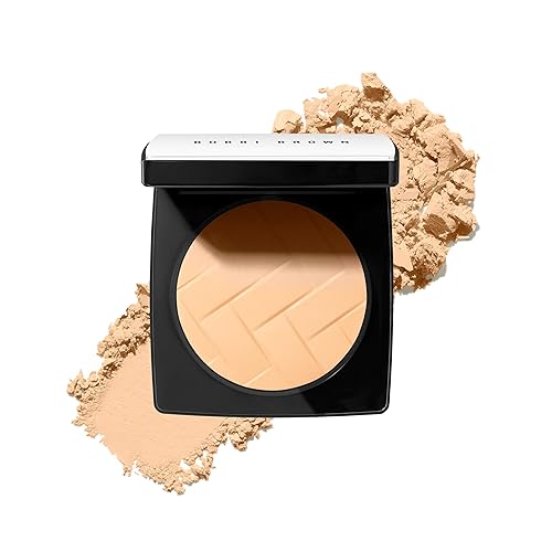 Bobbi Brown Vitamin Enriched Pressed Powder | Hydrating Makeup-Setting Powder for Even-Toned Look | Vitamin B, 0.28 Ounce, Peach Beauty & Personal Care Bobbi Brown