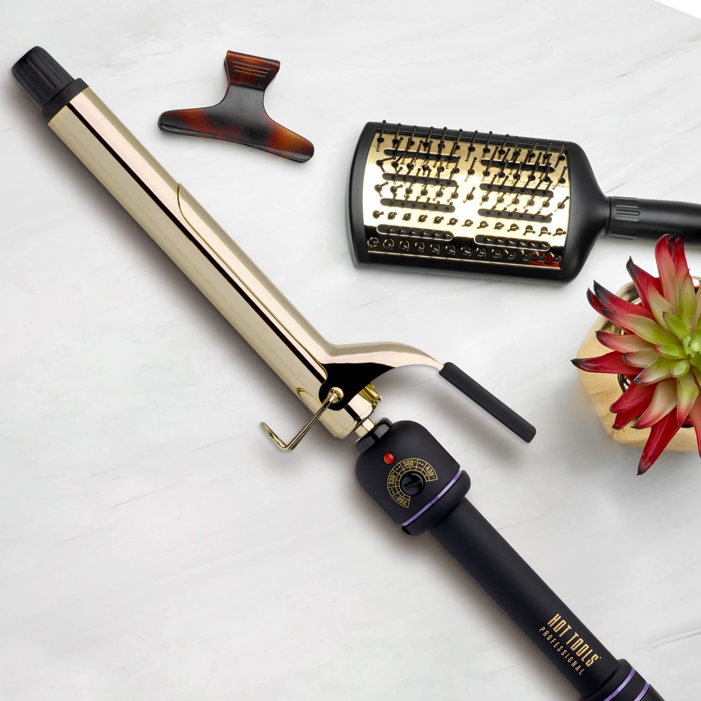 Hot Tools Pro Artist 24K Gold Extra Long Curling Iron | Long Lasting, Defined Curls (1 in) Beauty & Personal Care HOT TOOLS