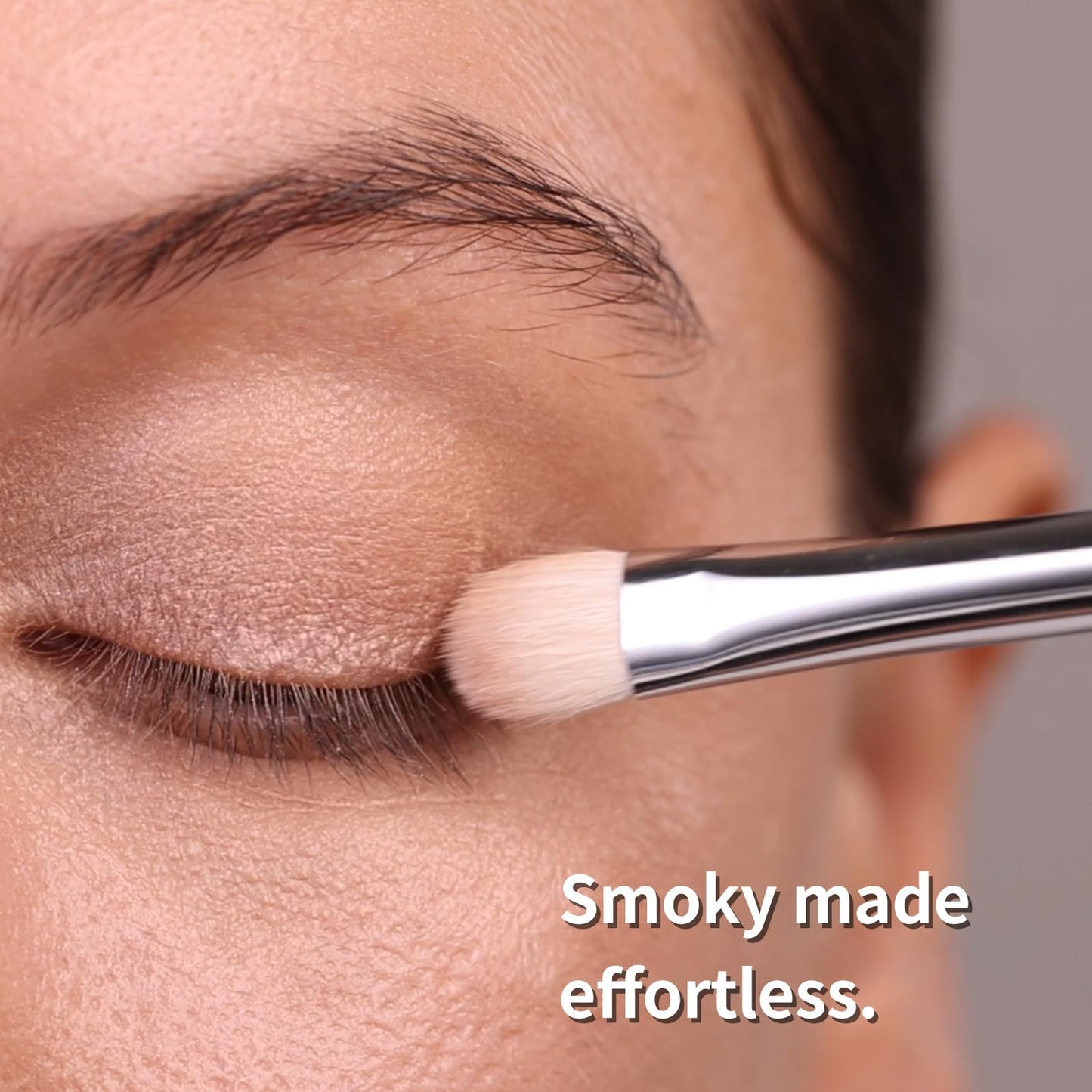 Albeaut Eye Shadow Brush For Shading, Dense & Soft Eyeshadow Applicators for Smokey Eyes Makeup, Powder Eye Shadow Blender (196 Classic Shader) Beauty & Personal Care ALBEAUT