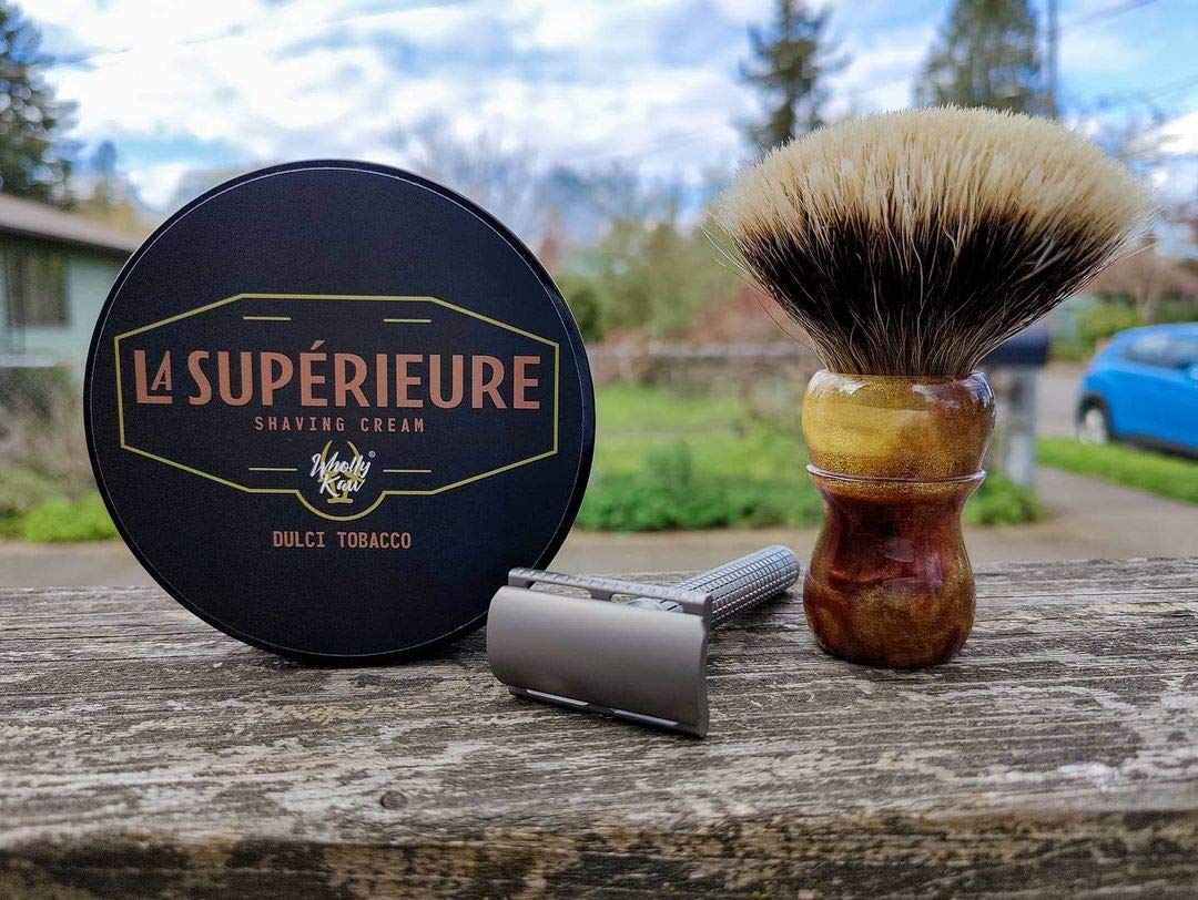 La Supérieure Shave Cream Dulci Tobacco - Vegan, Beta Carotene, Antioxidants. Not tested on animals, No Animal Ingredients. Scent notes: Tobacco Beauty and Personal Care Wholly Kaw