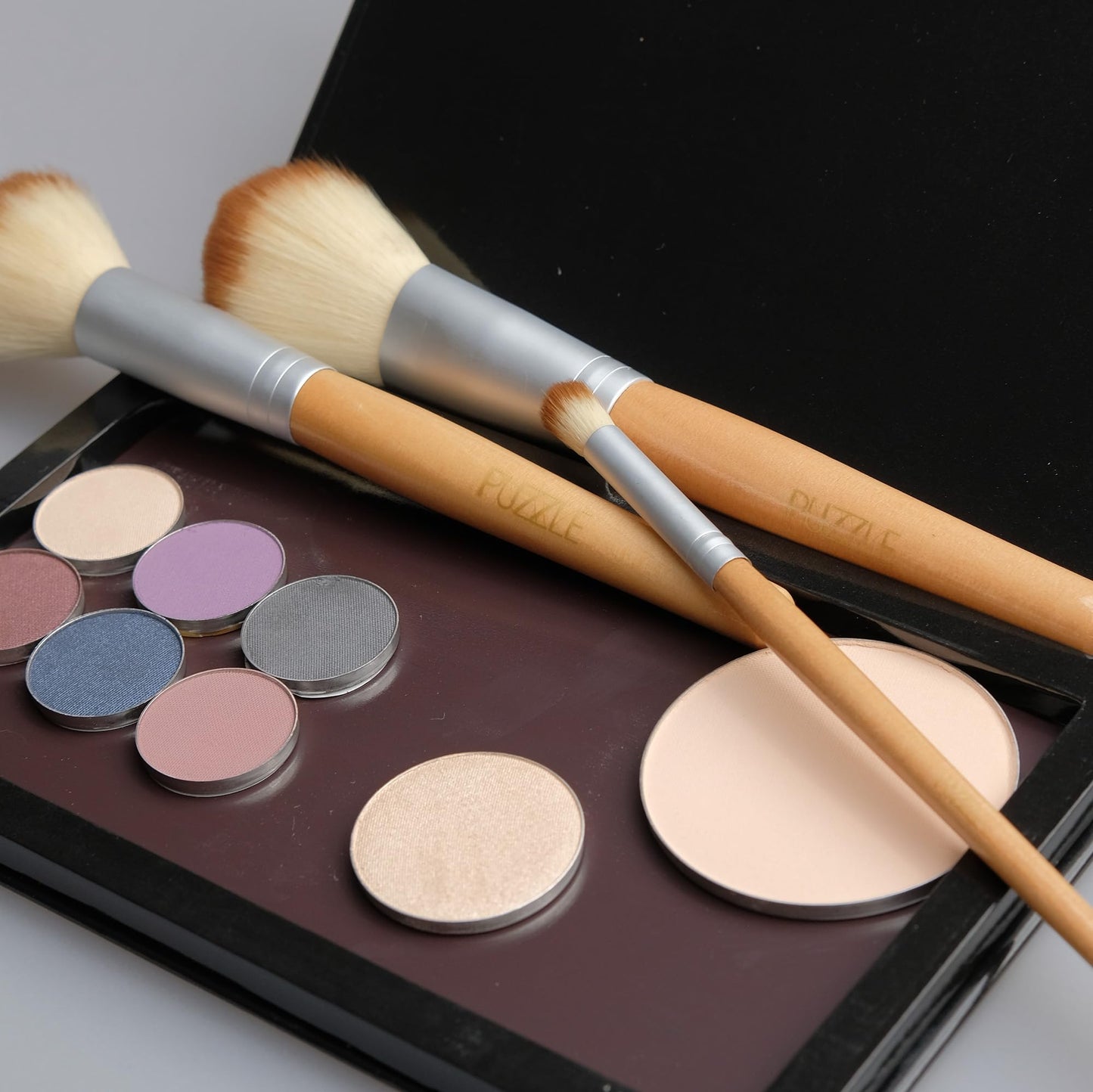 Puzzle Makeup Brush - Professional Vegan Makeup Brush, Soft Synthetic Bristles, Vegan - For Flawless Application (Mini Eyeshadow Brush) Beauty & Personal Care PUZZLE