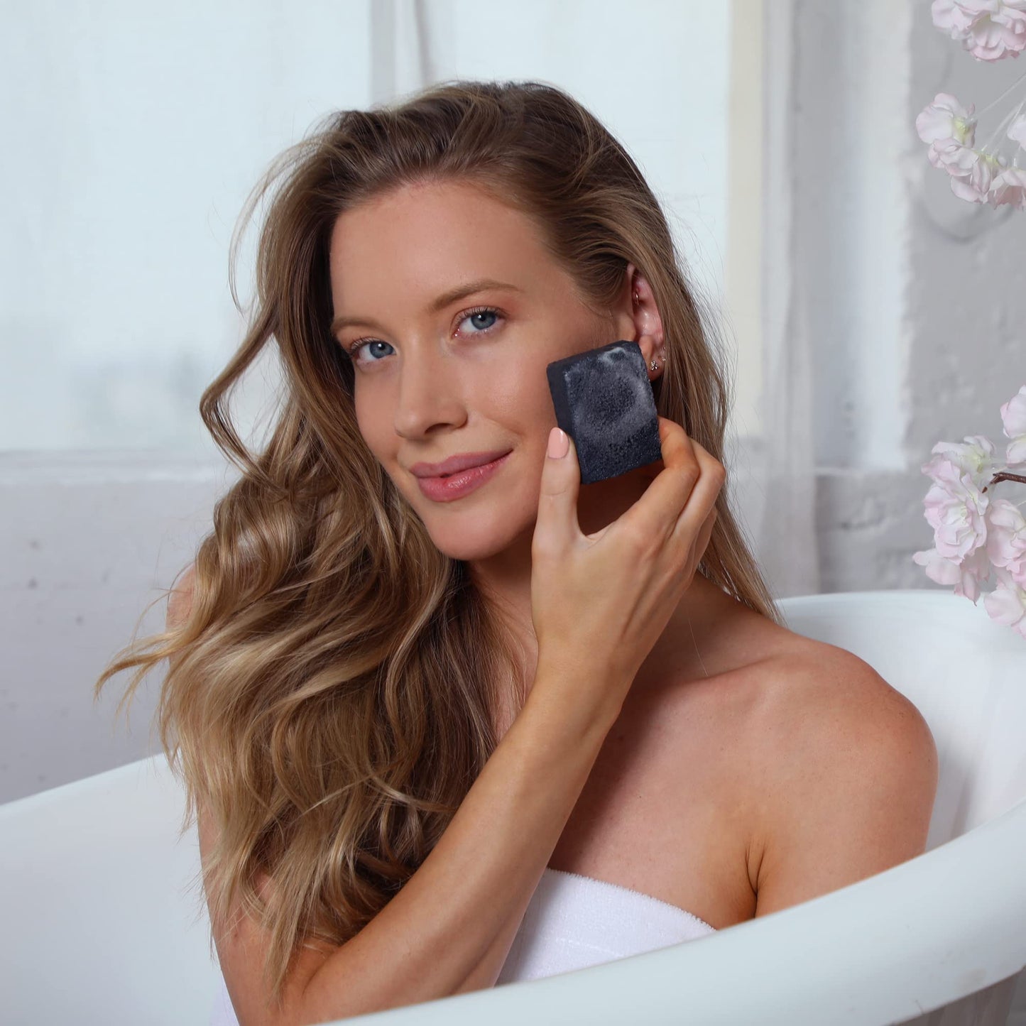 DAILY CONCEPTS Mild Texture Sponge, Charcoal Beauty & Personal Care DAILY CONCEPTS