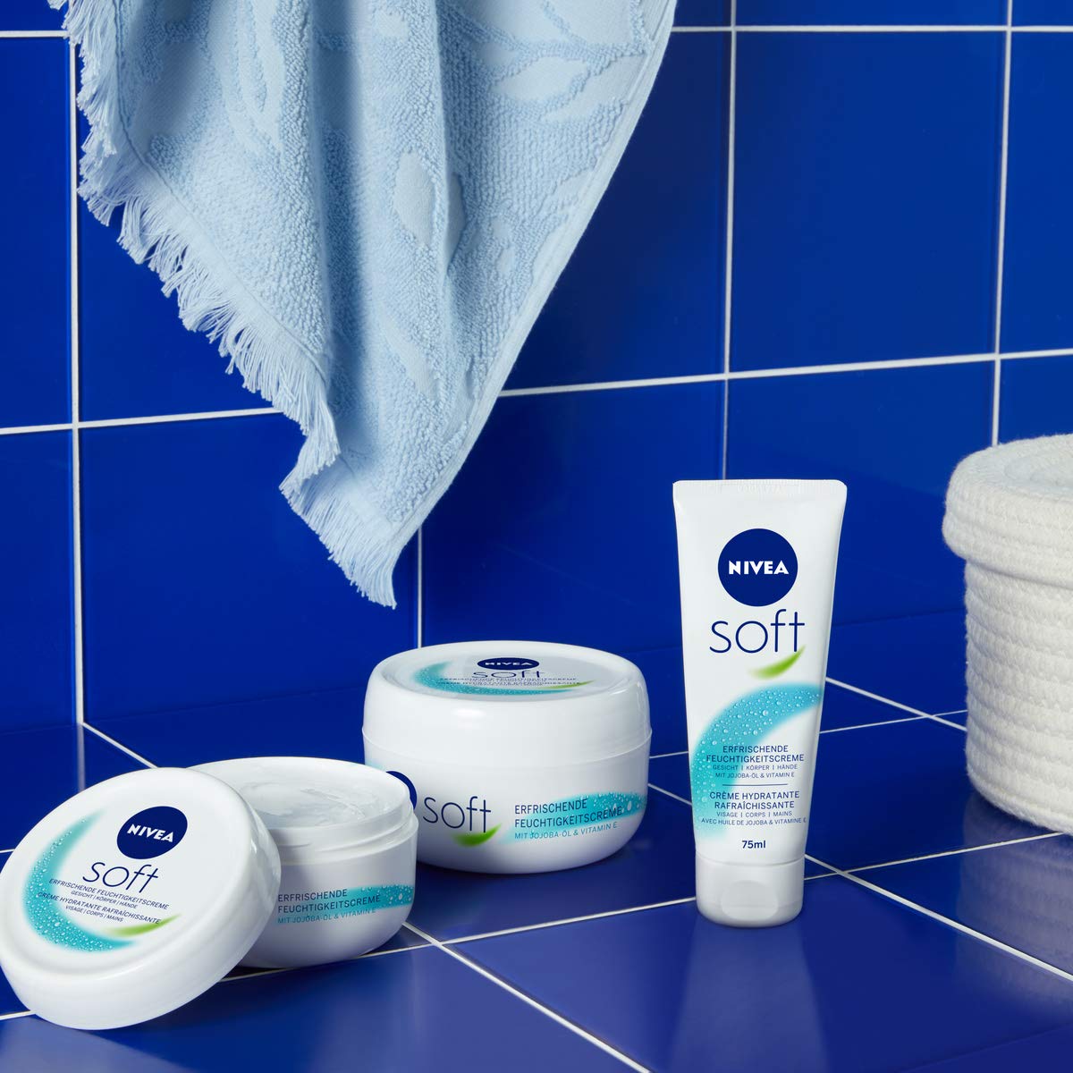 NIVEA Soft erfrischende Feuchtigkeitscreme (50 ml), pflegende Soft Creme mit Vitamin E und Jojoba-Öl, schnell einziehende Hautcreme Beauty & Personal Care NIVEA