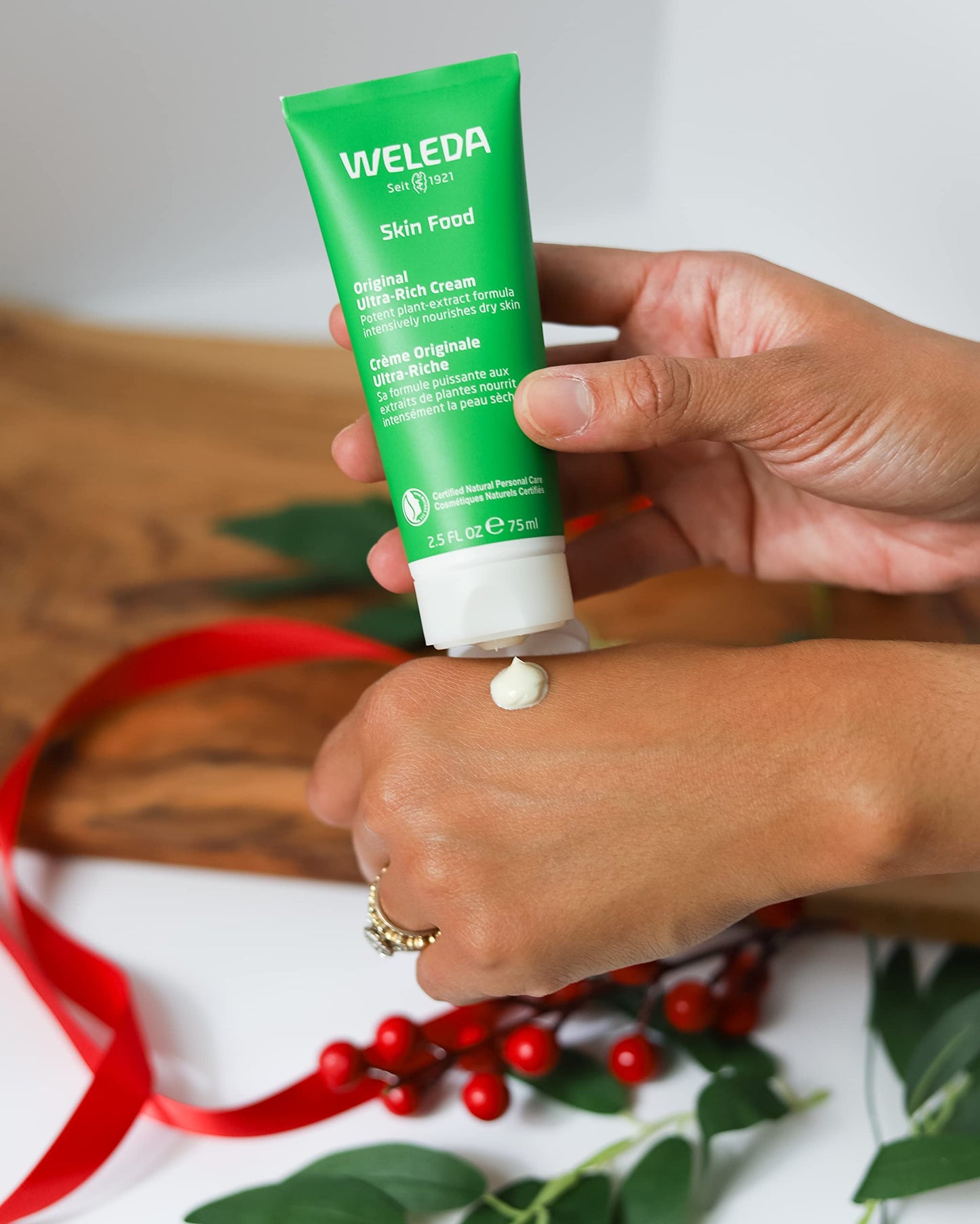 Weleda Skin Food Hand Mask Experience Beauty & Personal Care Weleda