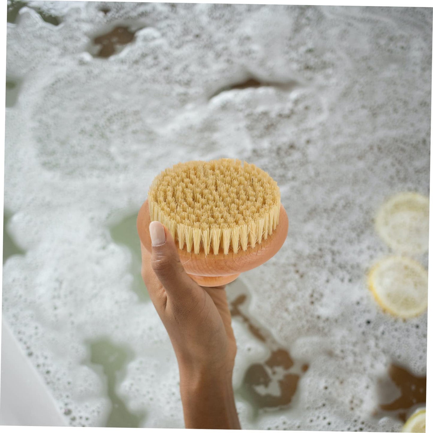 Beaupretty Exfoliating Body Scrubber Round Bristle Brush for Smooth Skin Daily Bathing Shower Use Comfortable Grip Gentle Cleaning for Skin Brushing Beauty and Personal Care Beaupretty
