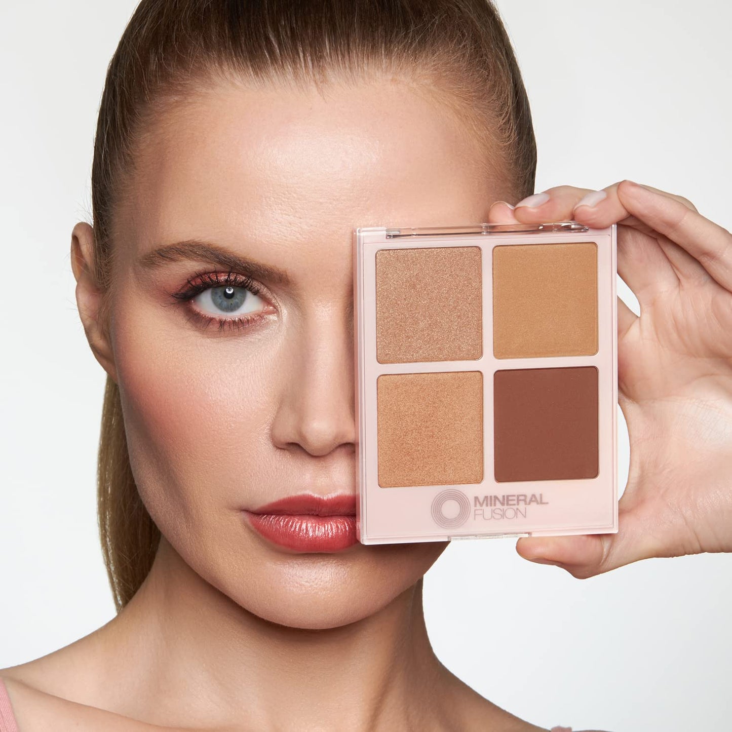 MINERAL FUSION Pool Party Bronzer, 0.45 oz Beauty & Personal Care Mineral Fusion