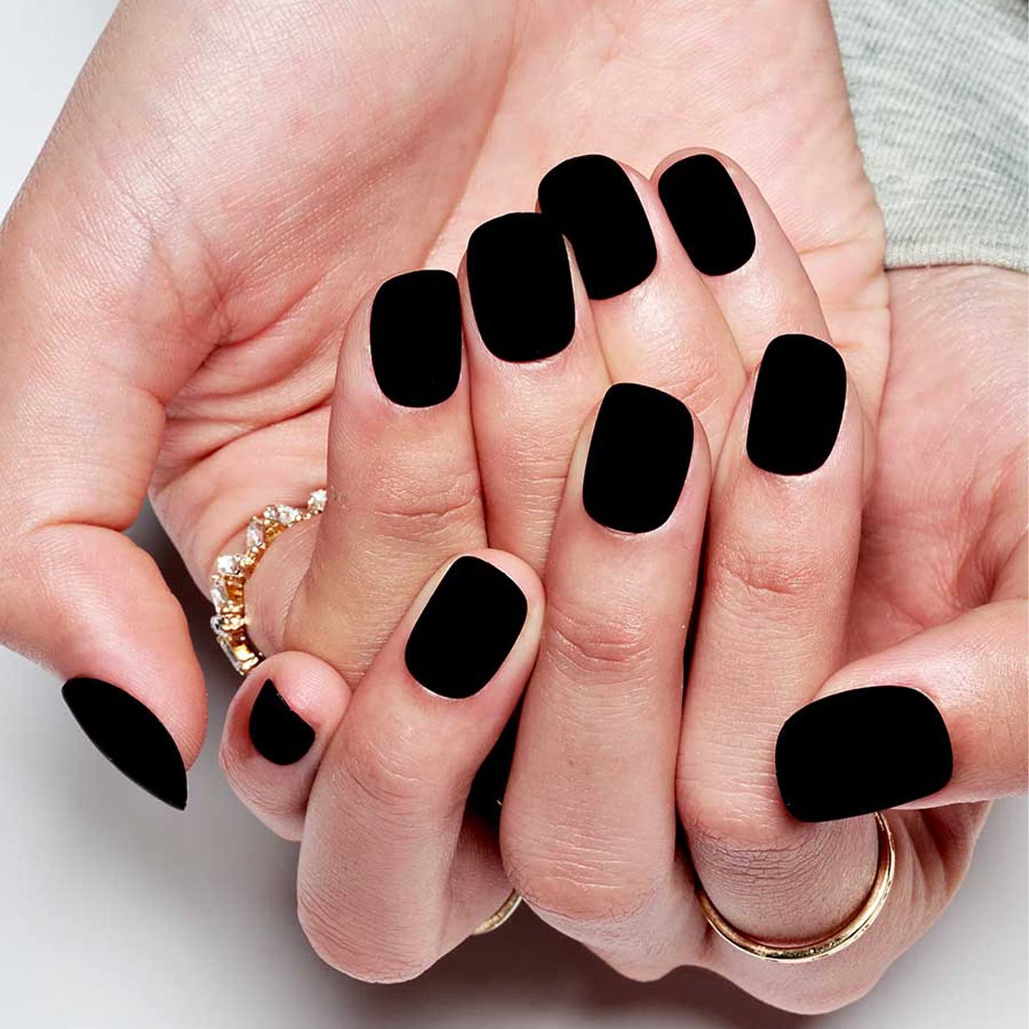 GLAMERMAID Extra Short Press on Nails 24PCS, Black Velvet Fall Gel Glue on Nails, Glossy Round Reusable UV Finish Fake Nails Acrylic False Nails Beauty & Personal Care GLAMERMAID