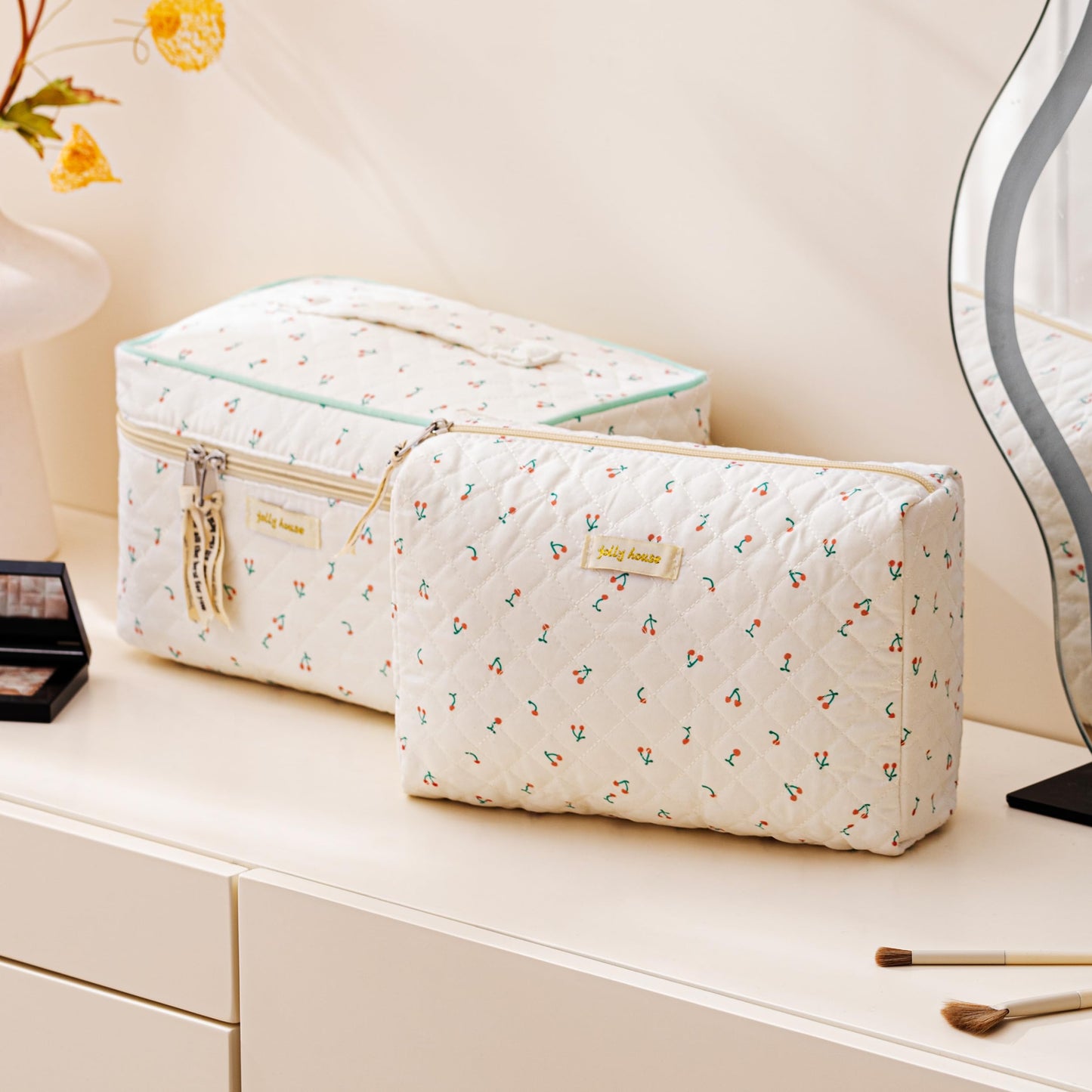 HBselect 2Pcs Quilted Makeup Bag Cute Makeup Bag Organizer Travel Cosmetic Bag Aesthetic Coquette Cotton Floral Make up Bag Toiletry Bags for Women Beauty and Personal Care HBselect