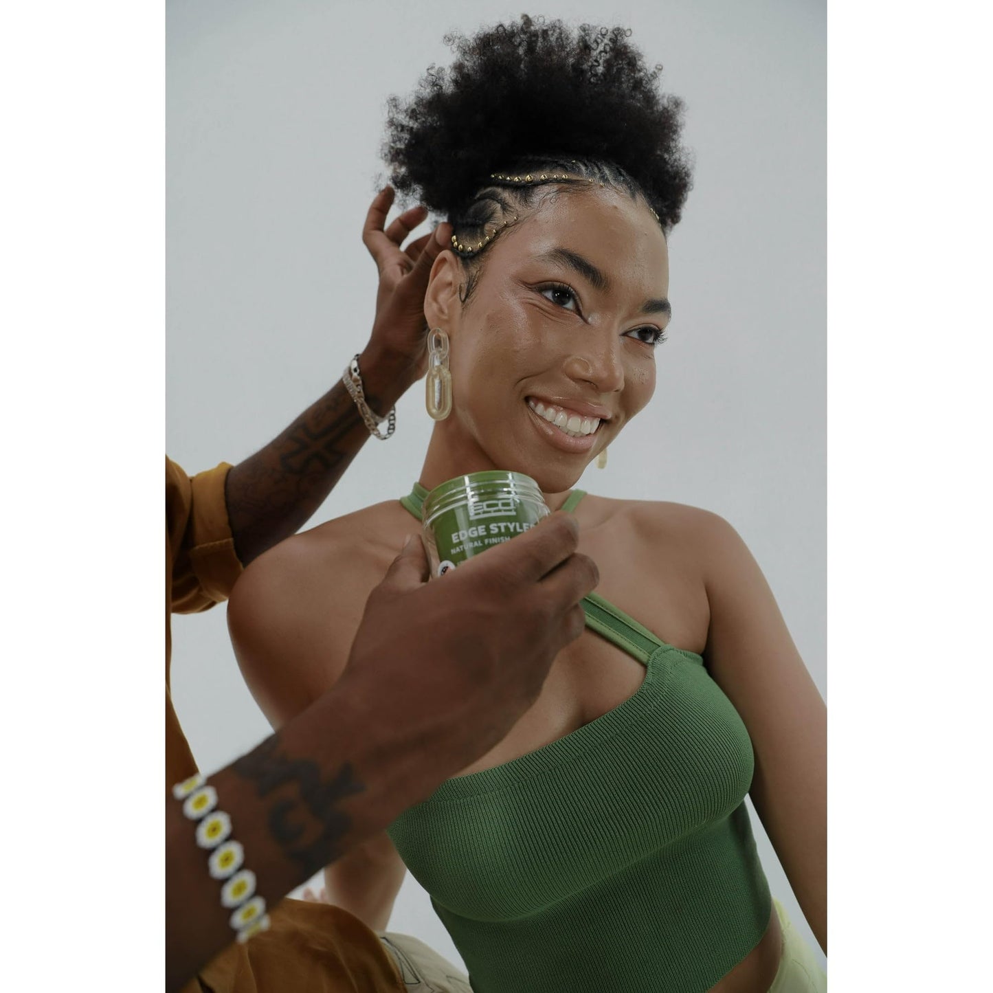 Ecoco Eco Styler Natural Finish Pomade with Olive Oil Edge Styler Strong Hold 3 oz Beauty & Personal Care Eco Style