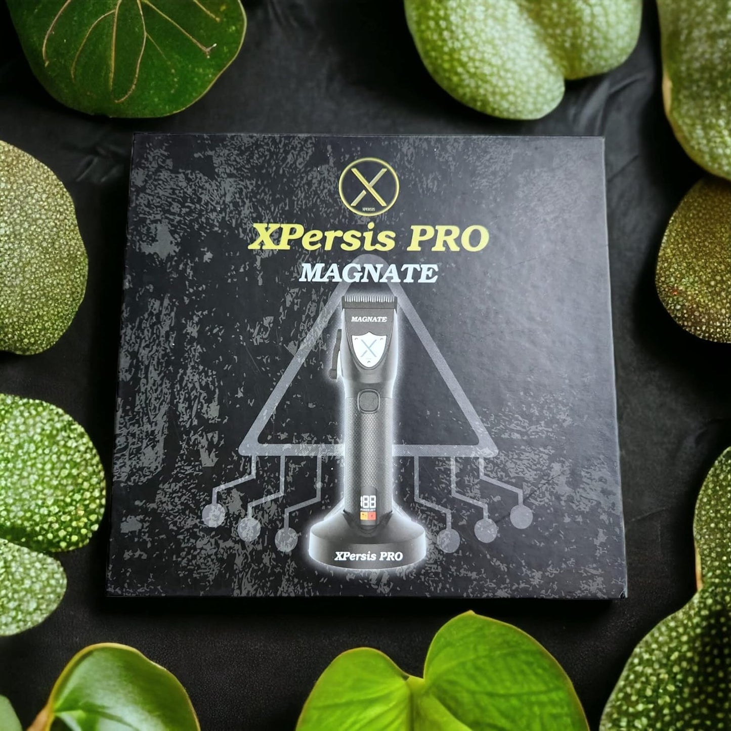 XPERSIS PRO Magnate Quiet DLC Fade Blade Hair Clippers for Mens,Barbers Professional Cordless Hair Clippers + Cordless Brushless Hair Trimmers Beauty and Personal Care XPERSIS