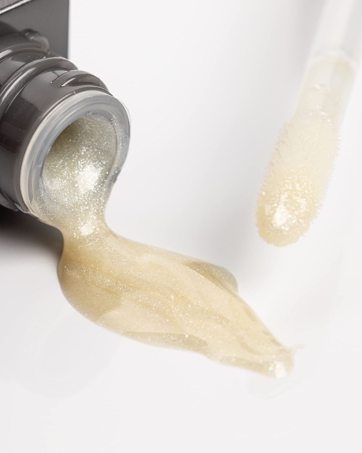 Rinna Beauty Icon Collection - Lip Gloss - Frost Bite - Tinted, Hydrating, Long-Lasting - High Pigment and Shine, Vegan, No Parabens, Clean Makeup, Beauty & Personal Care Rinna Beauty