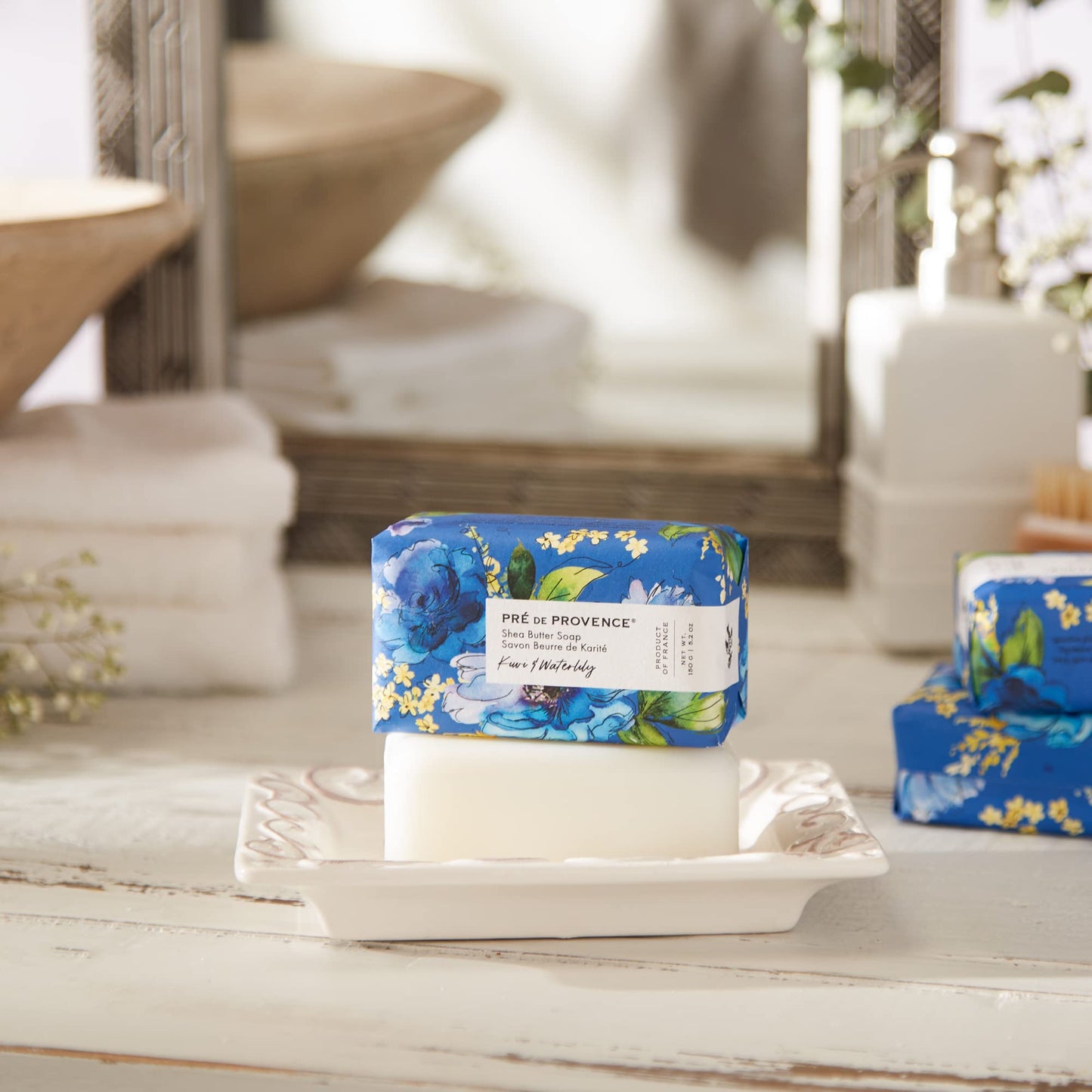Pre de Provence Wrapped Artisanal Soap Bar, Organic Shea Butter Enriched, Natural French Skincare, Quad Milled for a Rich Smooth Lather, Kiwi Beauty & Personal Care Pre de Provence