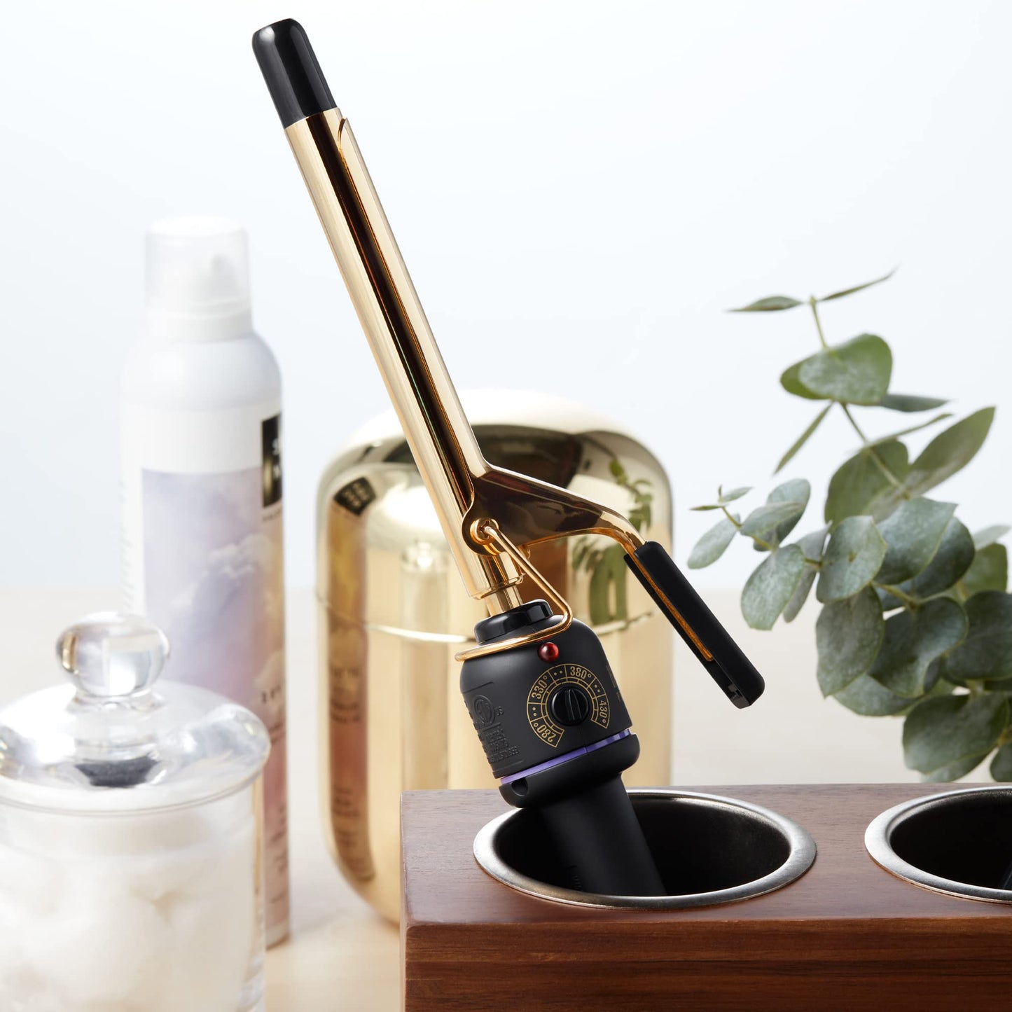Hot Tools Pro Artist 24K Gold Curling Iron | Long Lasting, Defined Curls (5/8 in) Beauty & Personal Care HOT TOOLS