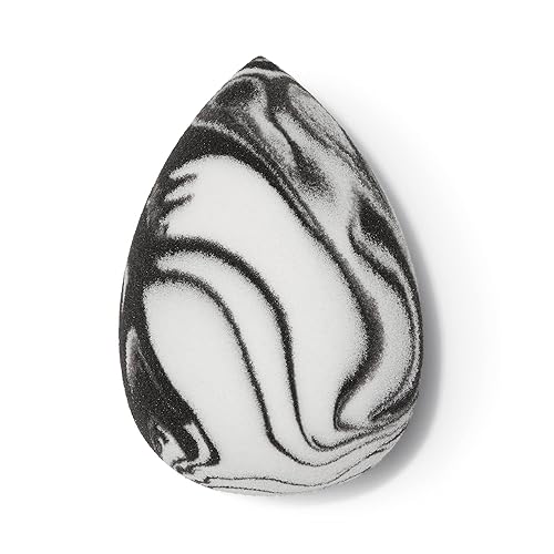 e.l.f. Cookies 'N Dreams Single Scoop Sponge, Latex-free Makeup Sponge For Easy Blending, Great For Foundation & Concealer, Limited Edition Beauty & Personal Care e.l.f.