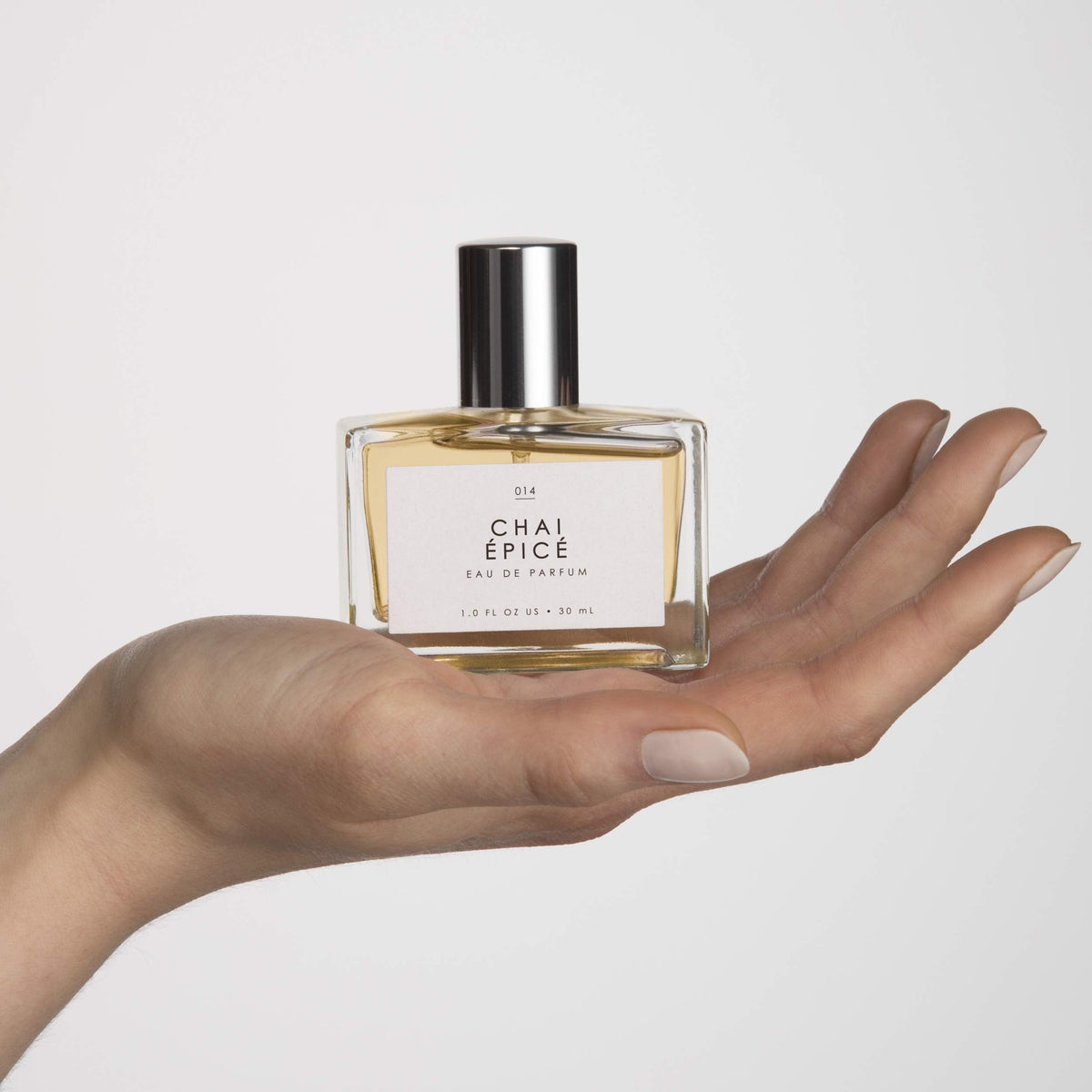 Le Monde Gourmand Chai Épicé Spray Eau de Parfum with Woody, Spicy, Warm Perfume Notes - 1 fl oz (30 ml) Beauty & Personal Care Le Monde Gourmand