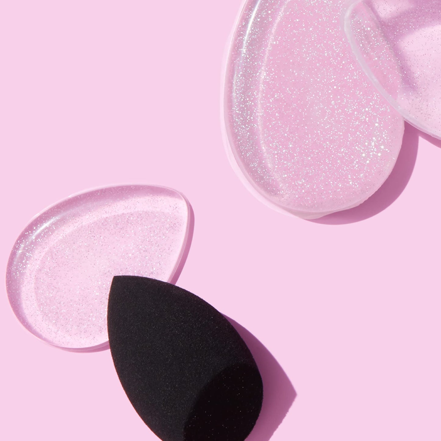 e.l.f. Silicone Blender Highlighting Sponge Duo, Sponge For Applying Face Makeup & Precision Sponge For Highlighter & Concealer, Vegan Beauty & Personal Care e.l.f.