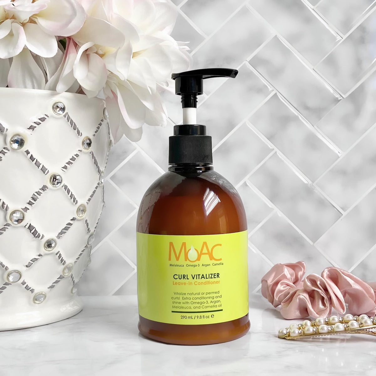 Moac Curl Vitalizer Leave-In Conditioner 8.6 fl.oz., Enhances Curls with Shine, Softens Hair, Non-Greasy Formula for All Hair Types, Lightweight