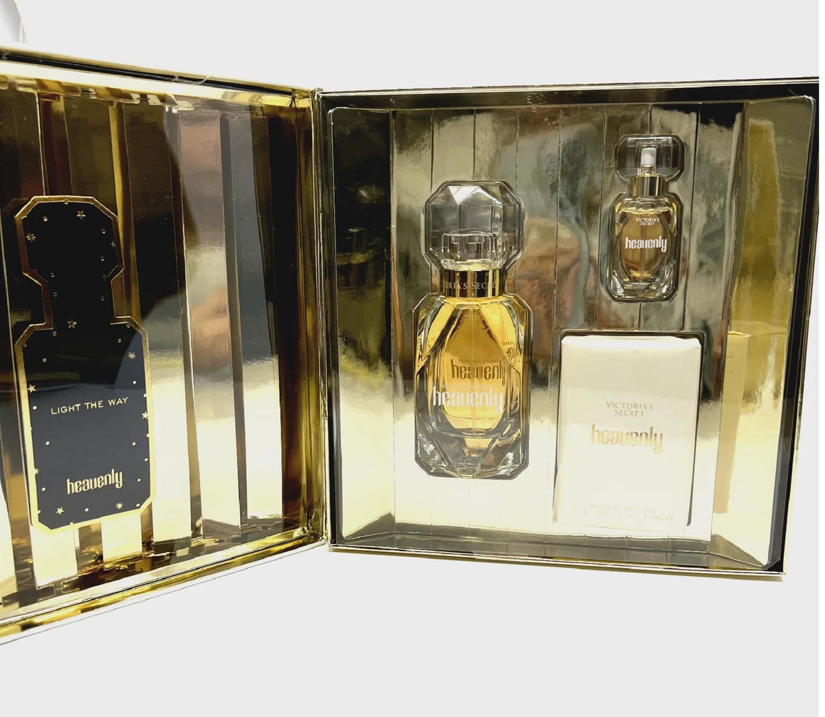Victoria's Secret Heavenly 3 Piece Gift Set: 1.7 oz EDP + 0.25 oz EDP + 5 oz Bath Bar