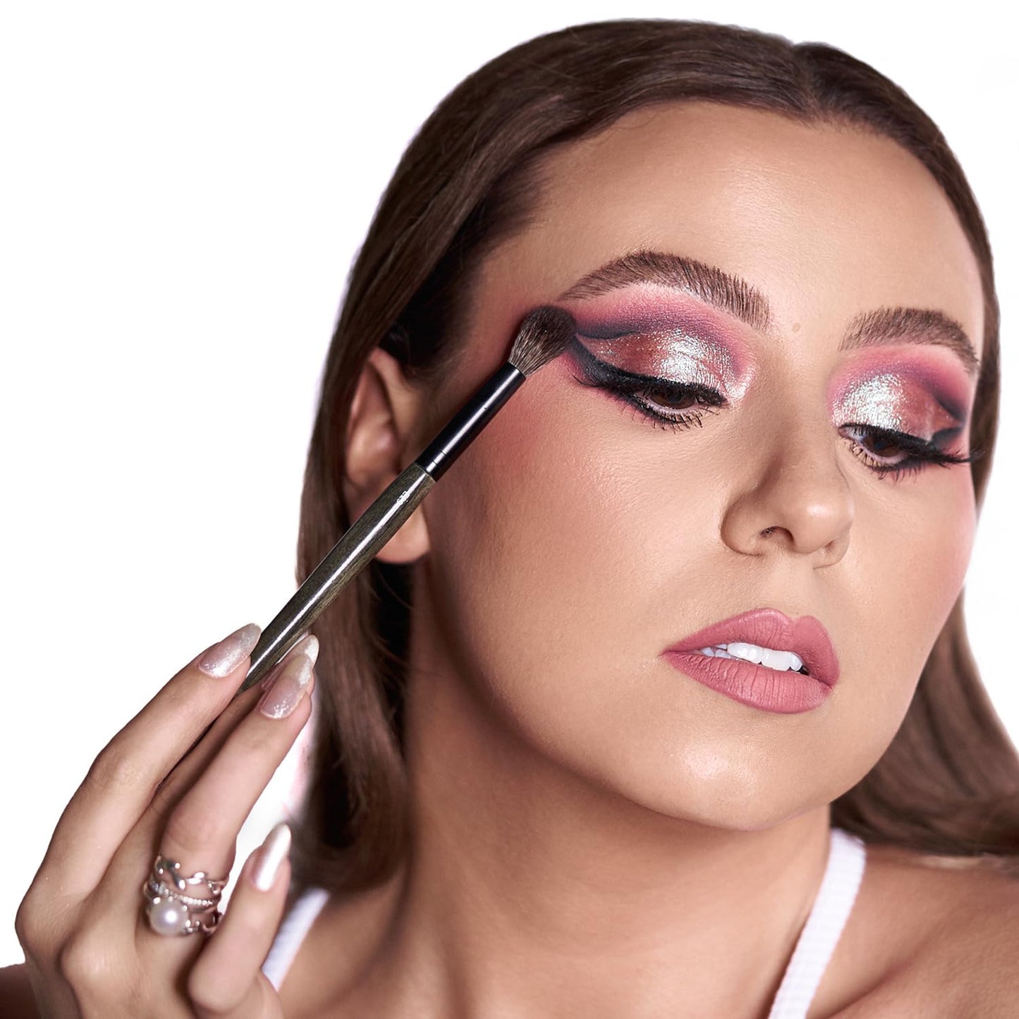 Rose and Ben Beauty E29 Blending Eye Brush | Tapered Dome for Contouring & Depth | Cruelty-Free Bristles Beauty & Personal Care Rose and Ben Beauty