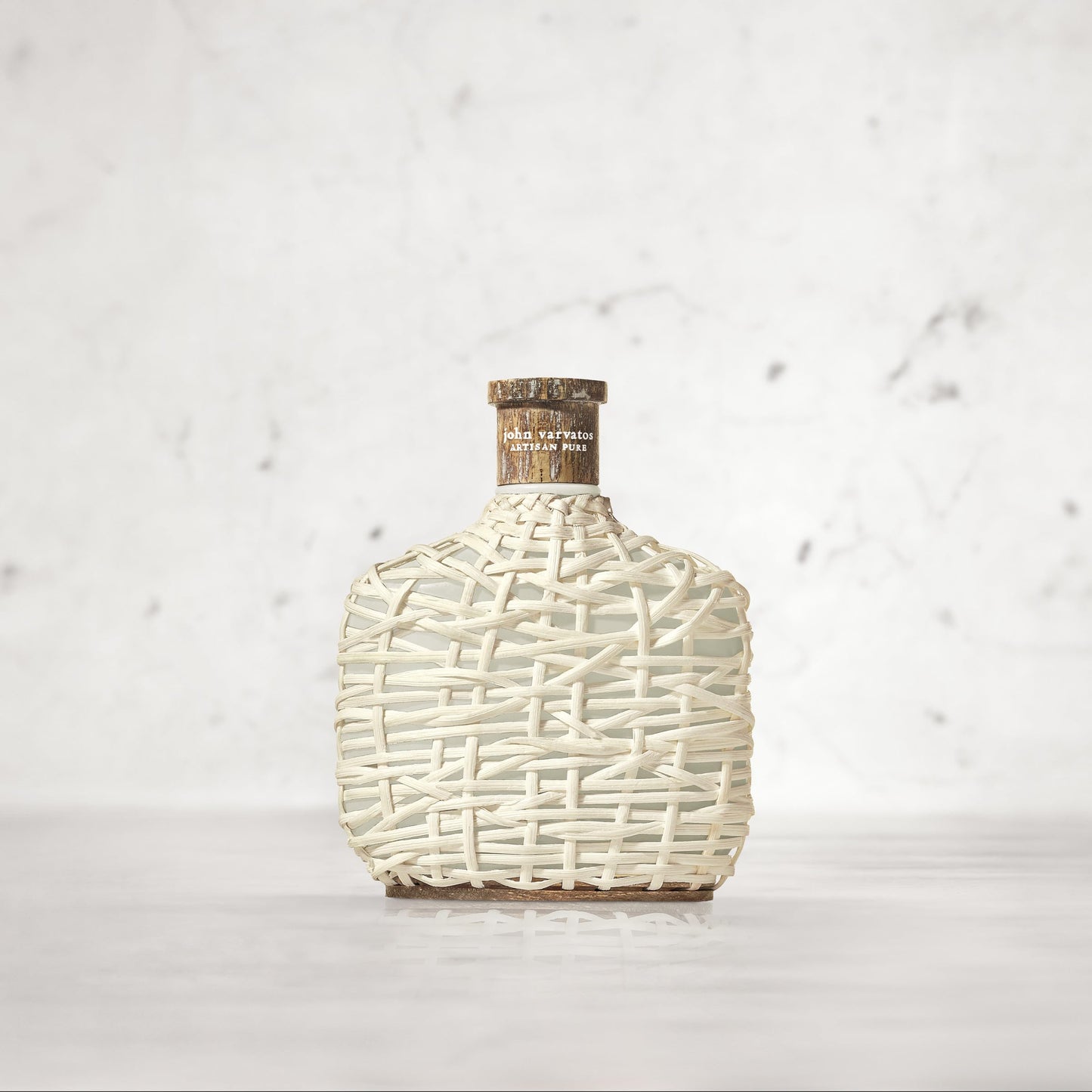 John Varvatos Men's Cologne, Artisan Pure Eau de Toilette EDT Spray, Citrus Woody Scent with Notes of Petitgrain, Orris Absolute & Mexican Primavera Beauty & Personal Care John Varvatos