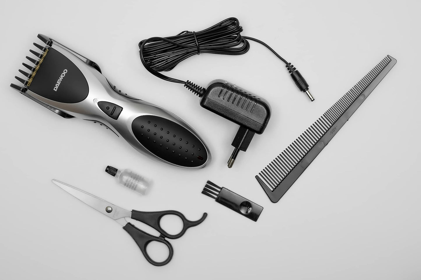 Daewoo DHC-2114 Rechargeable Hair Clipper - 220-240 Volt 50/60 Hz - to Use Outside North Amercia. Beauty and Personal Care Daewoo