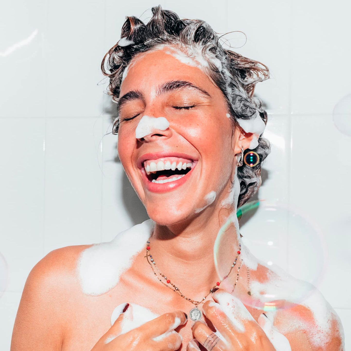 RAW SUGAR Volume Revive Shampoo. Antioxidants + Hyaluronic Acid. Strawberry + White Tea + Nettle. 18 Fl Oz Bottle Beauty & Personal Care RAW SUGAR