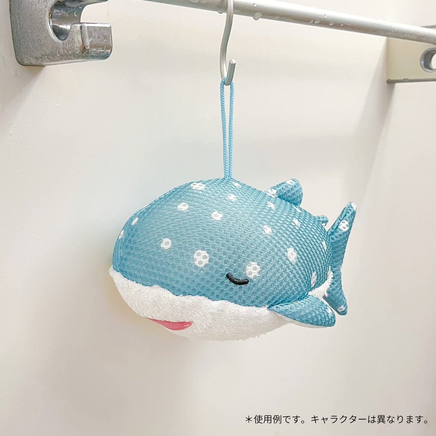 Liv Heart 97823-11 Body Sponge, Relabus, Lucky Polar Bear (Total Length: Approx. 6.3 inches (16 cm)), Bath Goods Beauty and Personal Care LIV HEART