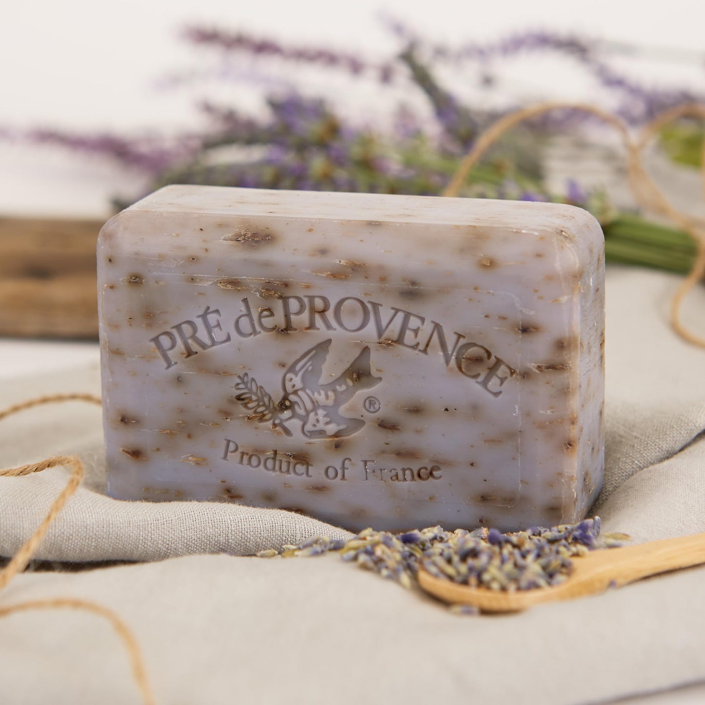 Pre de Provence Artisanal Soap Bar, Enriched with Organic Shea Butter, Natural French Skincare, Quad Milled for Rich Smooth Lather, Lavender, 8.8 Beauty & Personal Care Pre de Provence