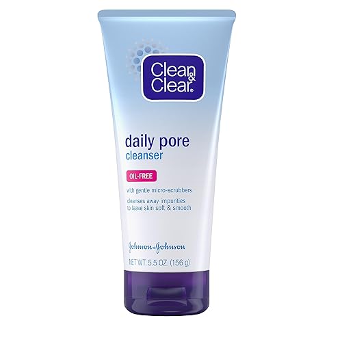 Clean & Clear Daily Pore Facial Cleanser for Soft, Smooth Skin, Oil-Free Acne Face Wash for Normal, Oily & Combination Skin Care, 5.5 oz Beauty & Personal Care Clean & Clear