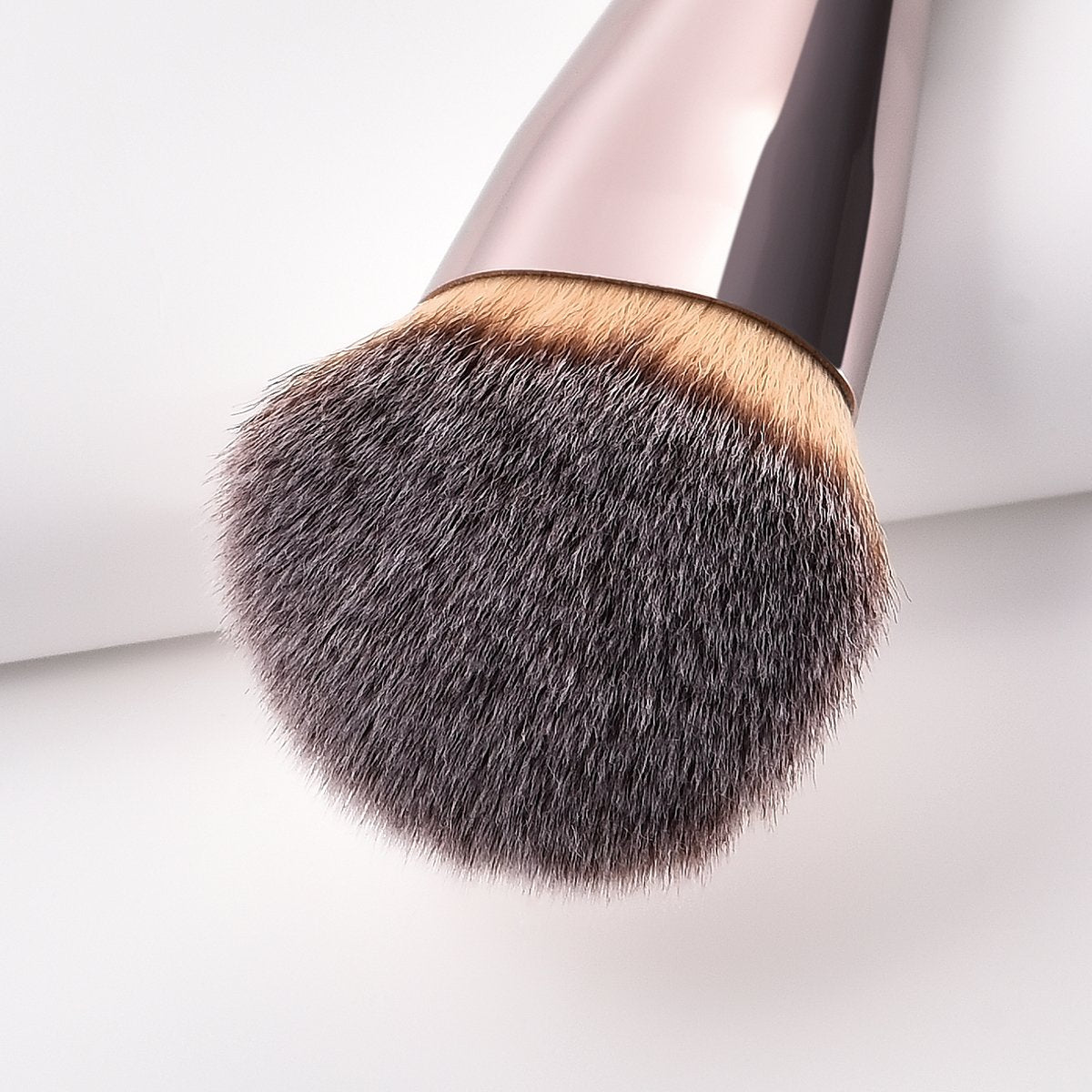 VVS 1pcs Professional Makeup Brush Set, Premium Synthetic Foundation Brush Blending Powder Tapered Kabuki Liquid Foundation Makeup Brushes Cosmetics