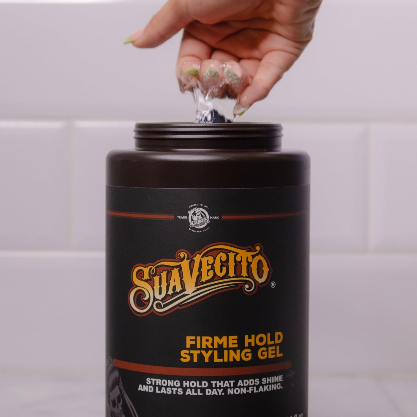 Suavecito Firme (Strong) Hold Styling Hair Gel 32 oz Tub - Original Scent, High Shine - Alcohol Free - Won't Dry or Flake, Lasts All Day, Works On All Beauty & Personal Care Suavecito