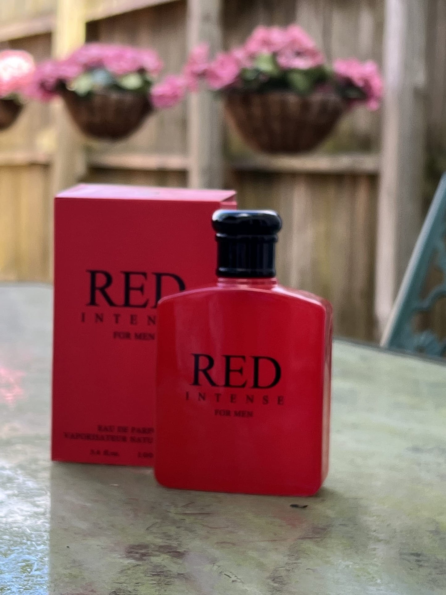 United Scents Red Intense Eau de Parfum for Men 3.4 Fl Oz | Top Notes: Cranberry, Grapefruit, Italian Lemon Beauty & Personal Care United Scents