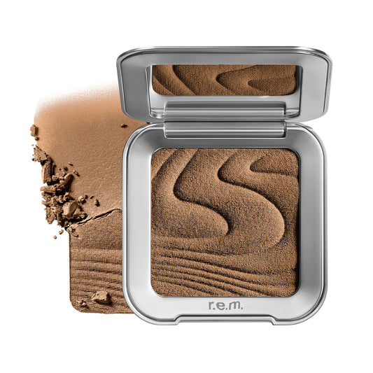 r.e.m. beauty by ariana grande | Hypernova Satin Matte Bronzer - Solar Storm | Silky Pressed Bronzing Powder for Natural-Looking Warmth, Breathable Beauty & Personal Care r.e.m. beauty