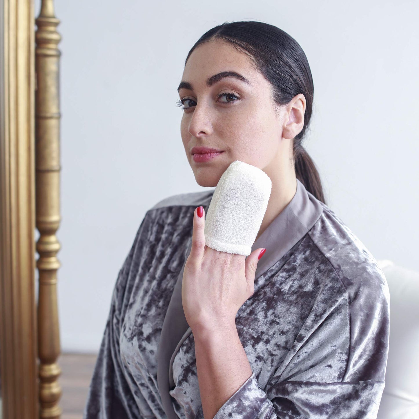 Daily Facial Micro Scrubber - Dual Textured Scrubber For Cleansing And Exfoliating The Face Beauty and Personal Care DAILY CONCEPTS