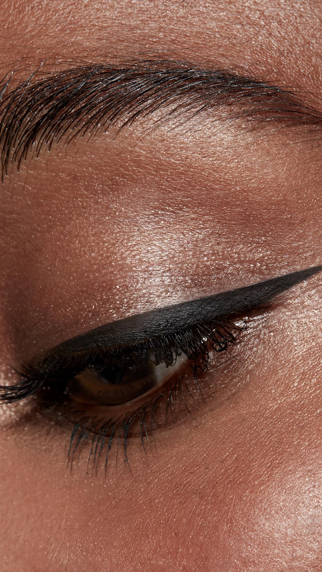 stila Waterproof Liquid Eye Liner, Stay All Day Makeup with Fine Brush Tip | Lasting Satin Finish, Smudge-Proof & Transfer-Resistant Beauty & Personal Care stila