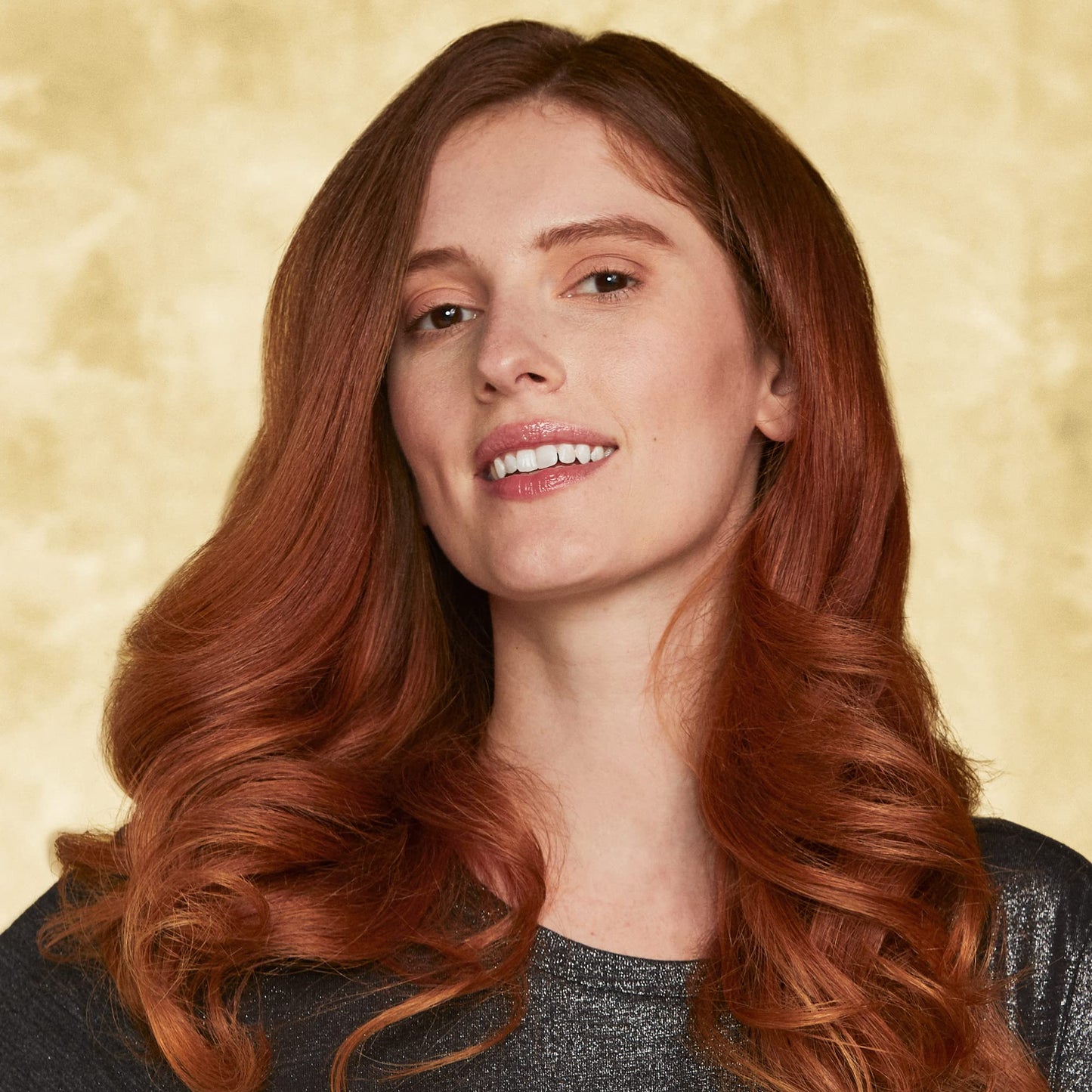HOT TOOLS Pro Artist 24K Gold Extra Long Curling Iron/Wand | Long Lasting Defined Curls, (1-1/4 in) Beauty & Personal Care HOT TOOLS